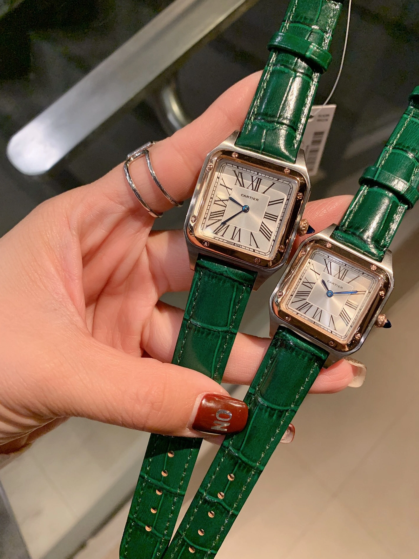 Cartier AAA Quality Watches In Gold For Women Bold 5191