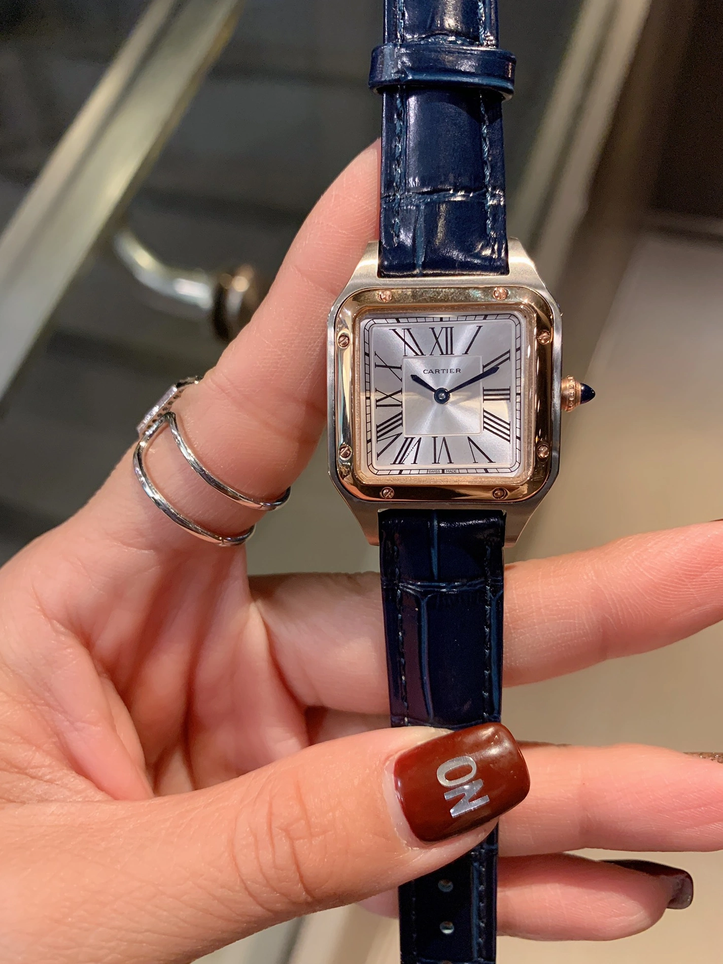 Cartier AAA Quality Watches In Gold For Women Sleek 2778