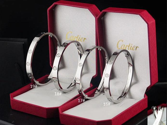 Cartier Bracelet WellDesigned 2360