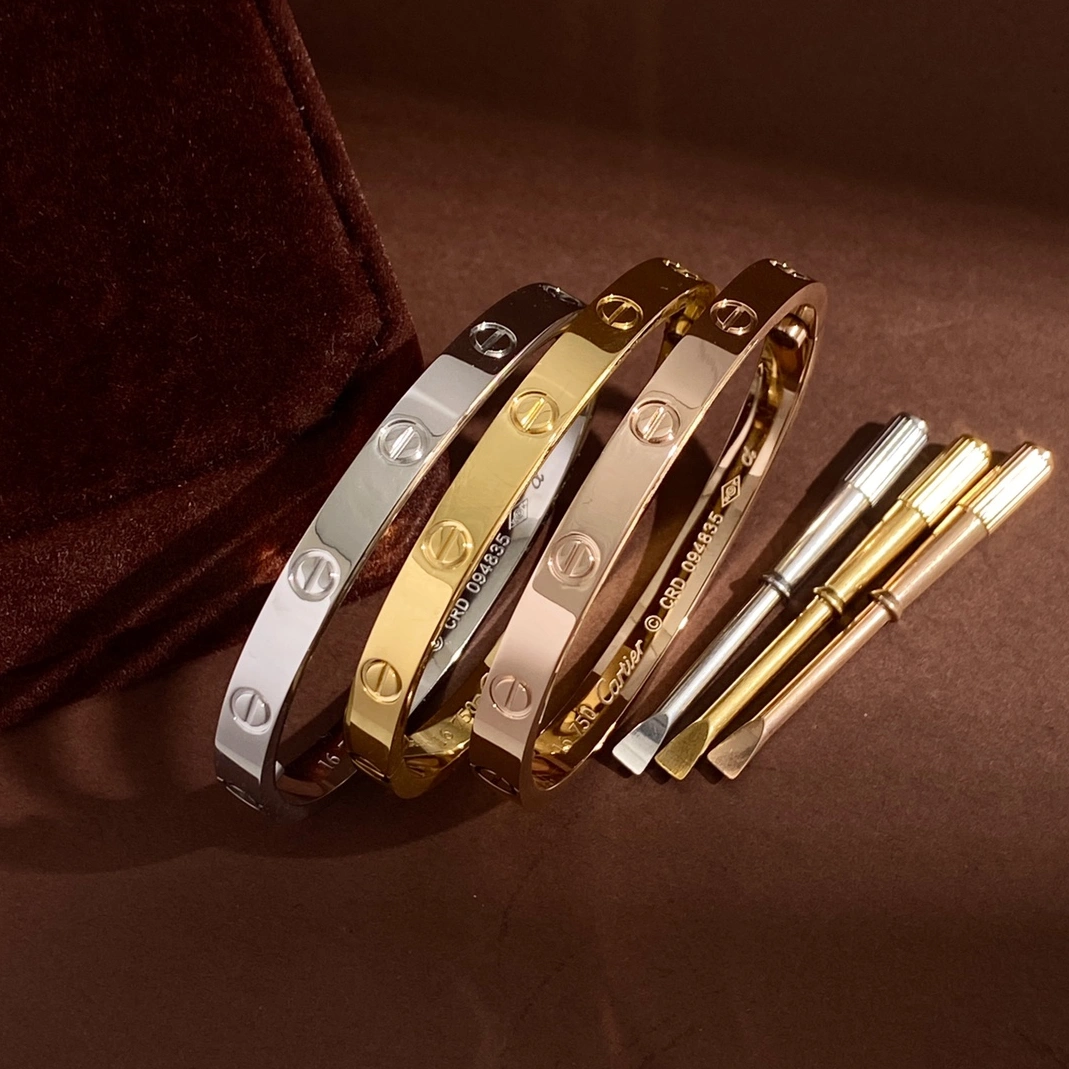 Cartier Bracelets For Couples For Unisex ModernLook 2207