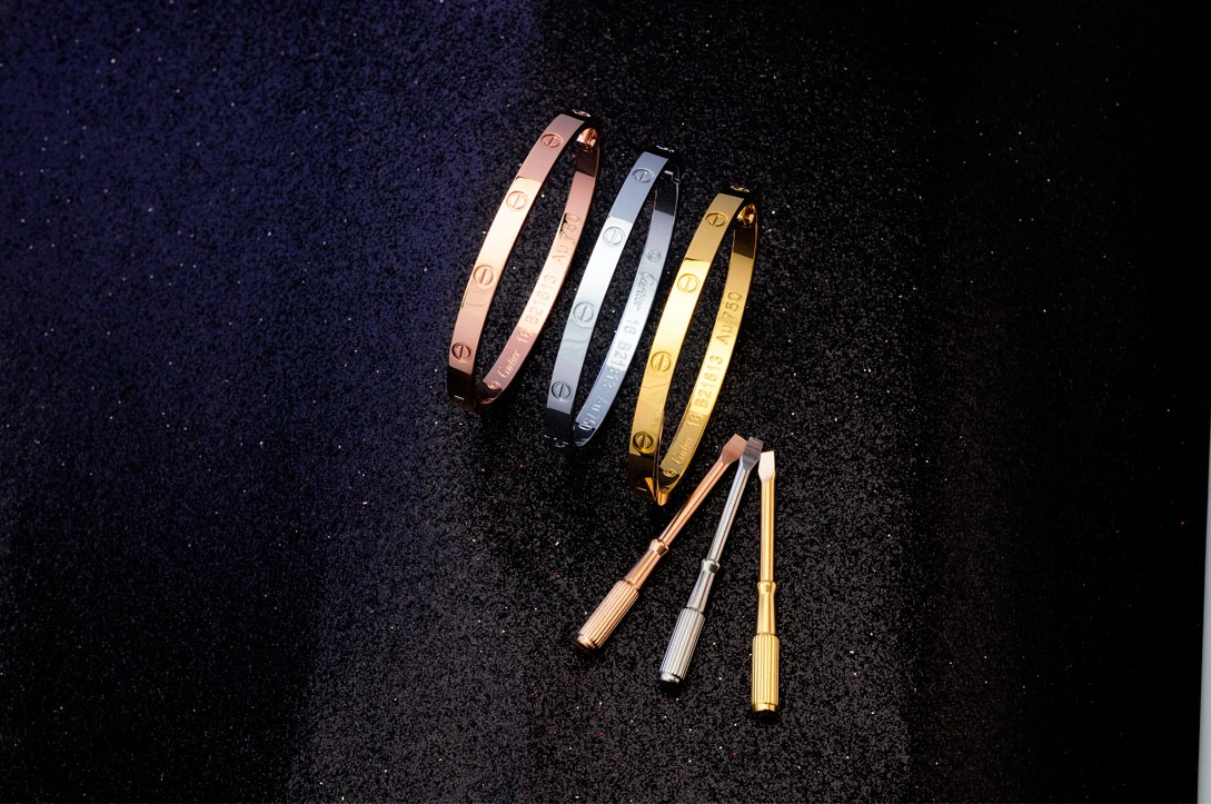 Cartier Bracelets Practical 1438