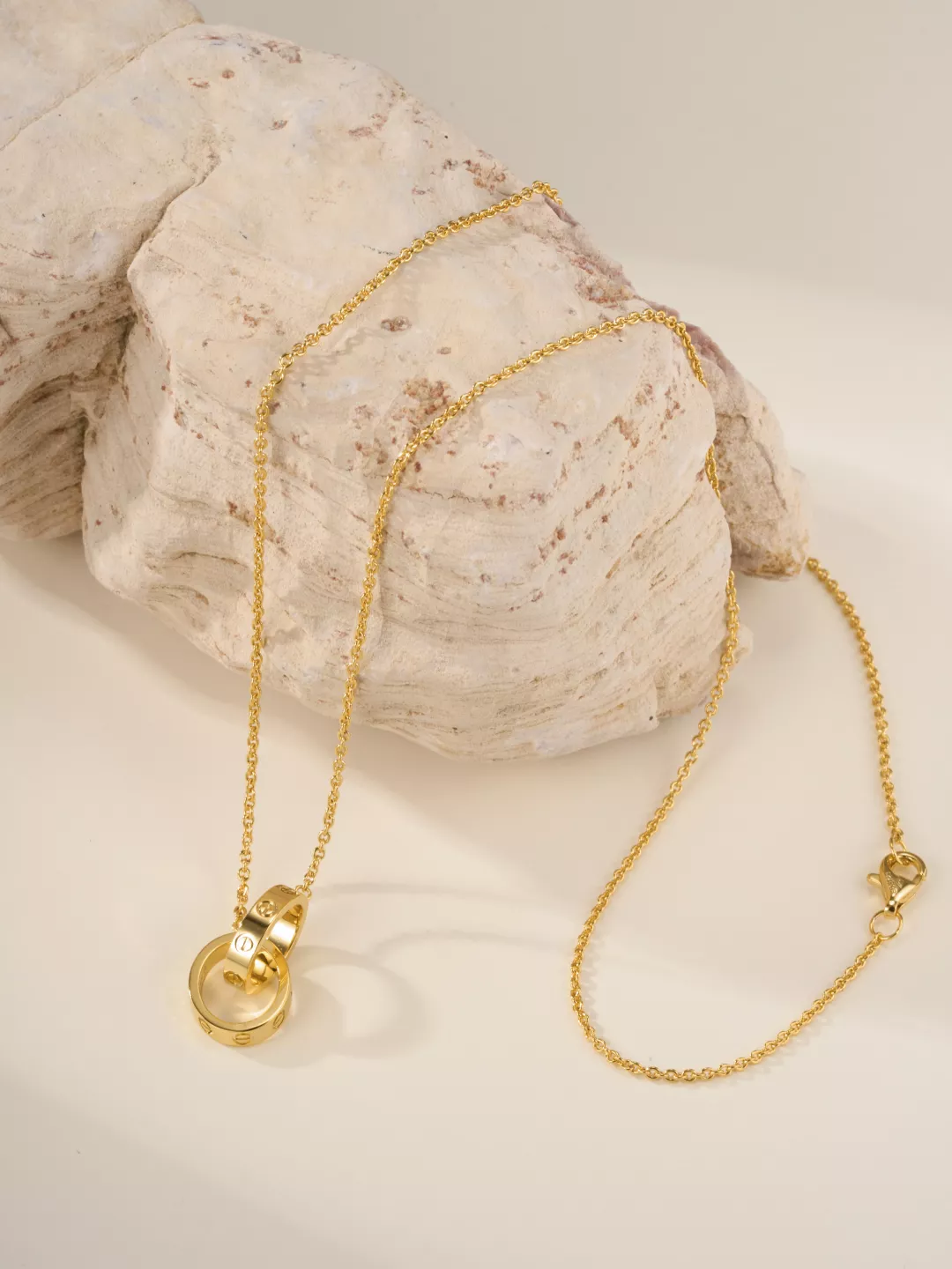 Cartier Necklaces Bold 4462