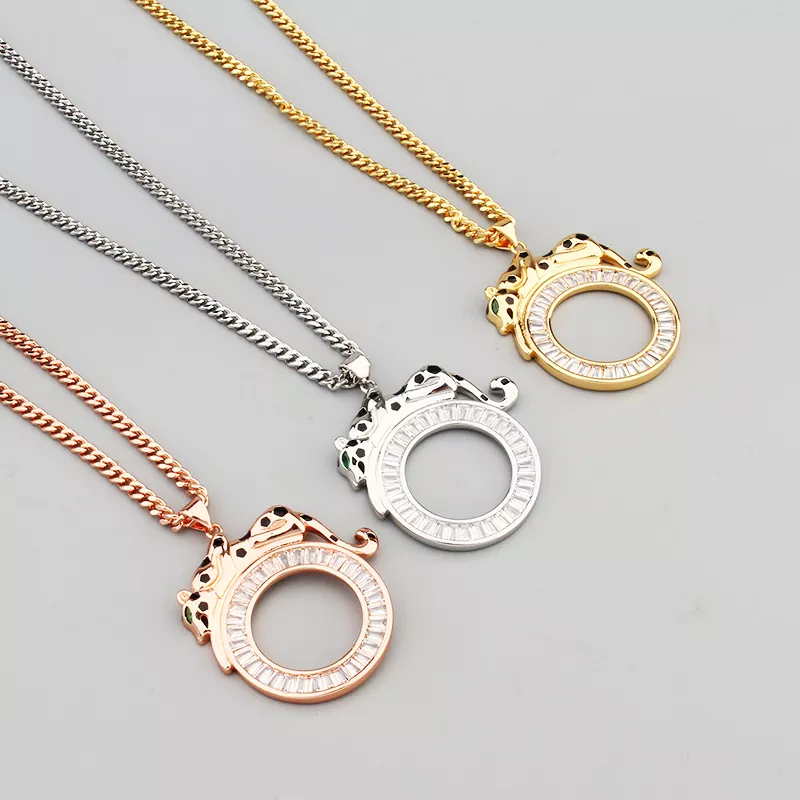 Cartier Necklaces Resilient 844