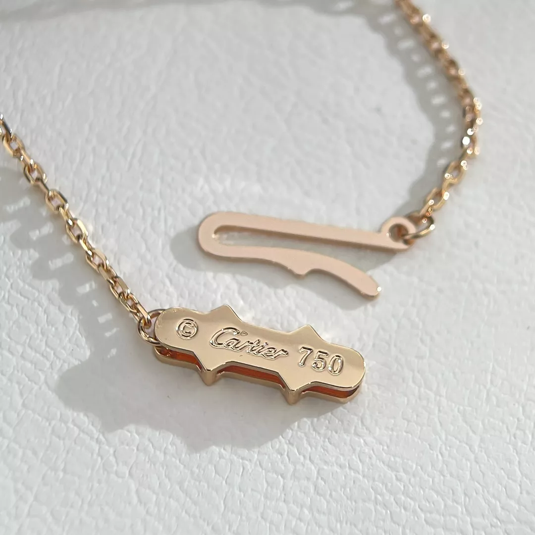 Cartier Necklaces WellDesigned 7732