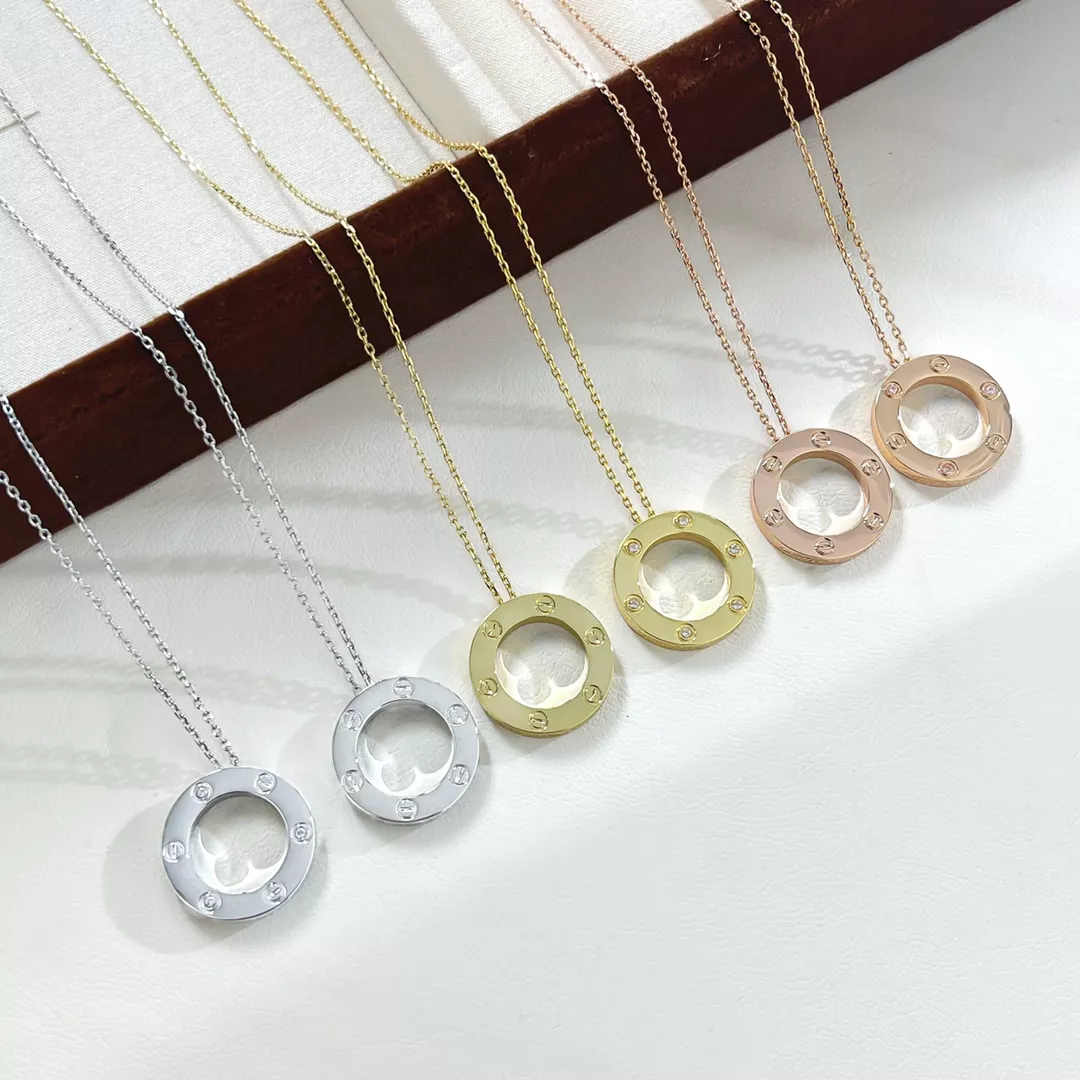Cartier Necklaces WellDesigned 7732