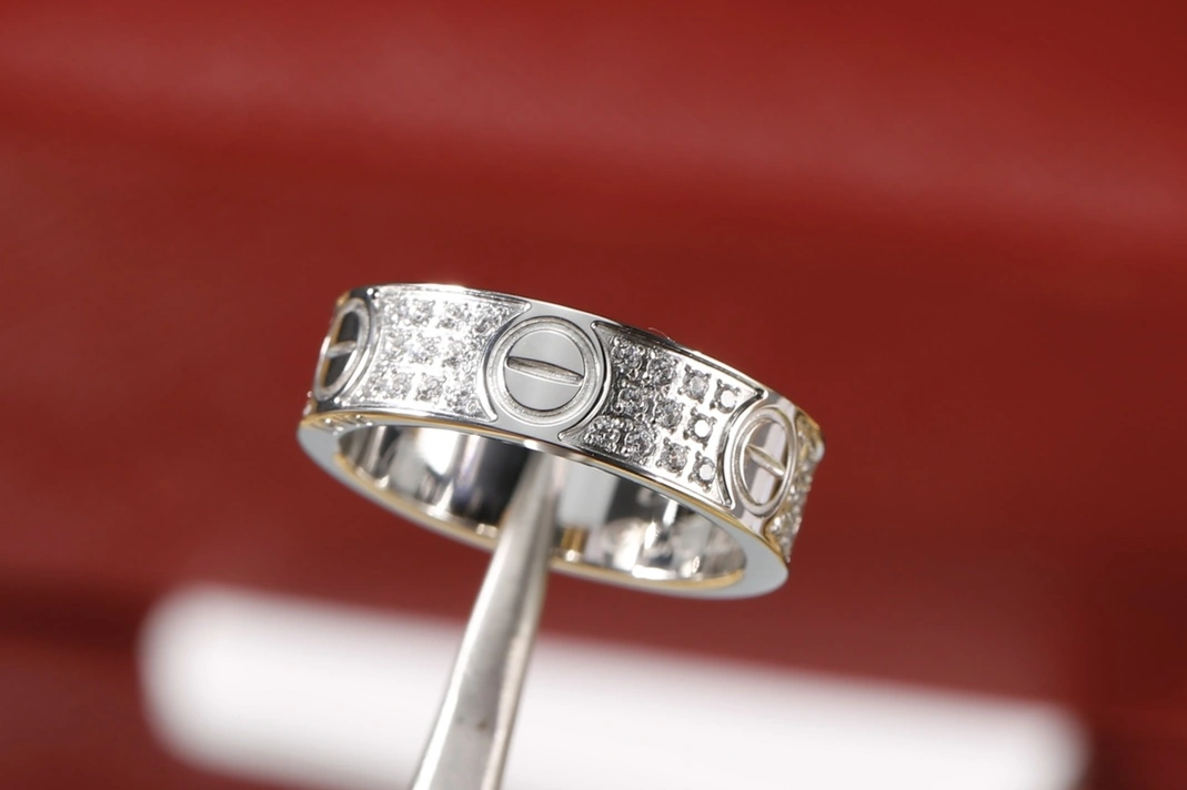 Cartier Ring For Unisex Stylish 2399