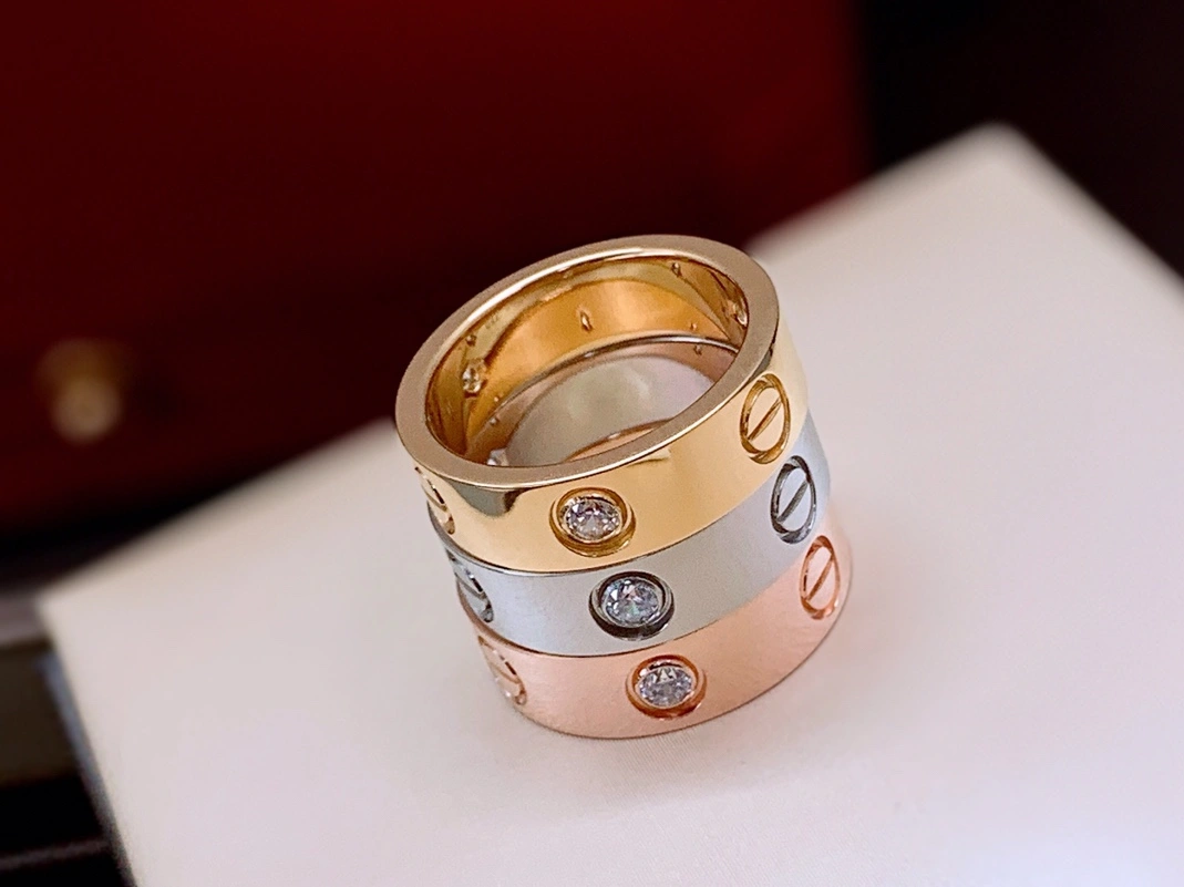 Cartier Ring Modern 5822