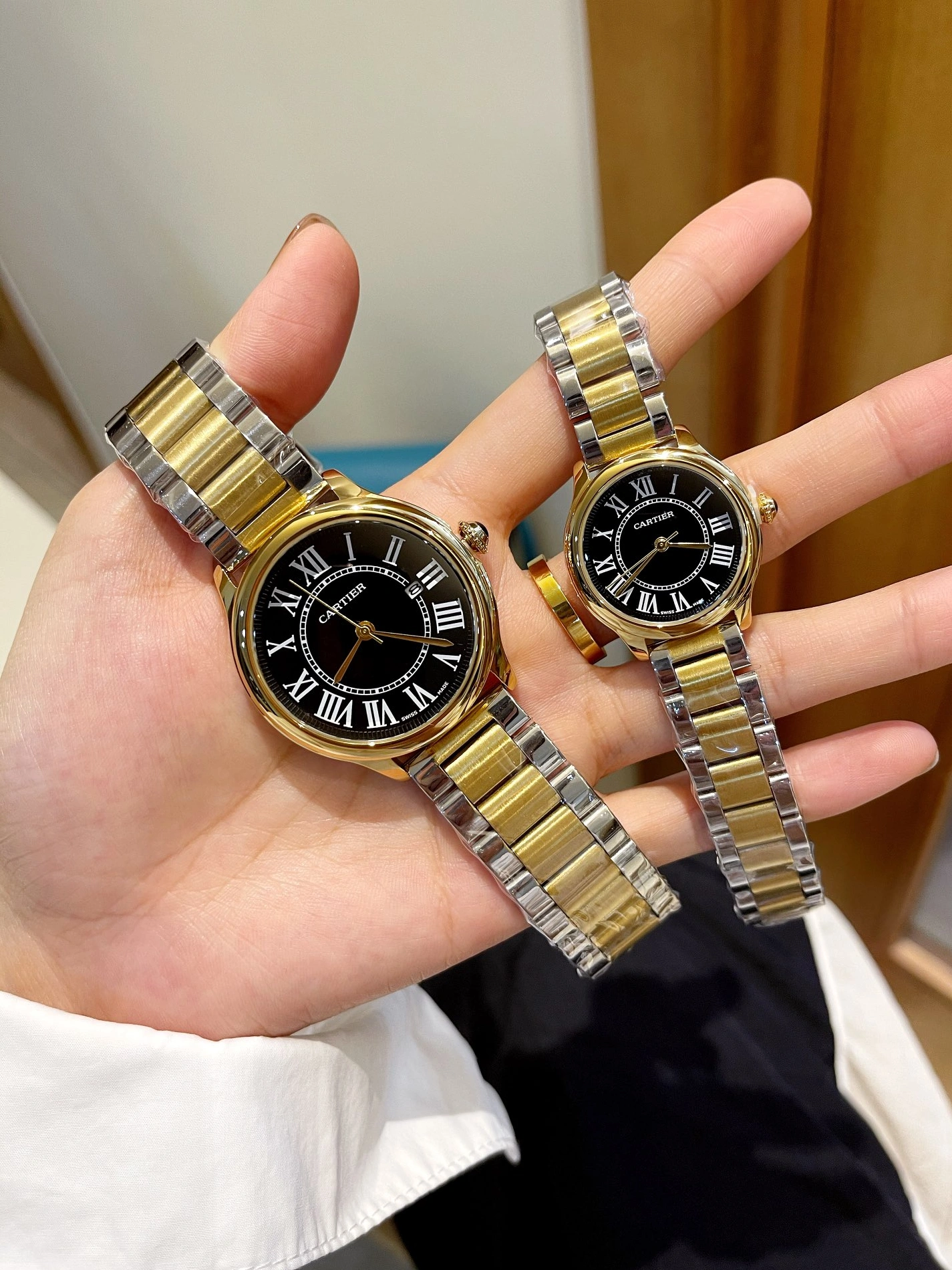 Cartier Watches For Unisex Trendsetting 4744