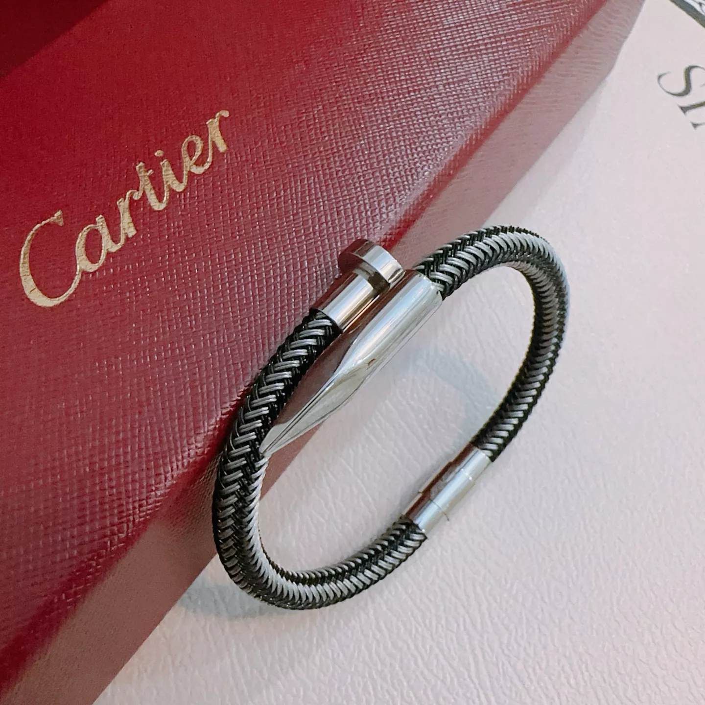 Cartier bracelets Popular 1976