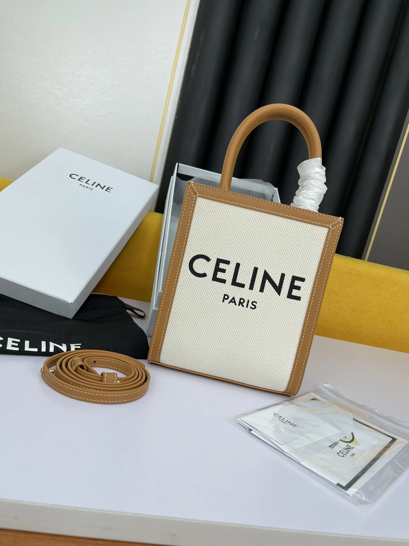Celine AAA Quality Handbags For Women Breathable 8319