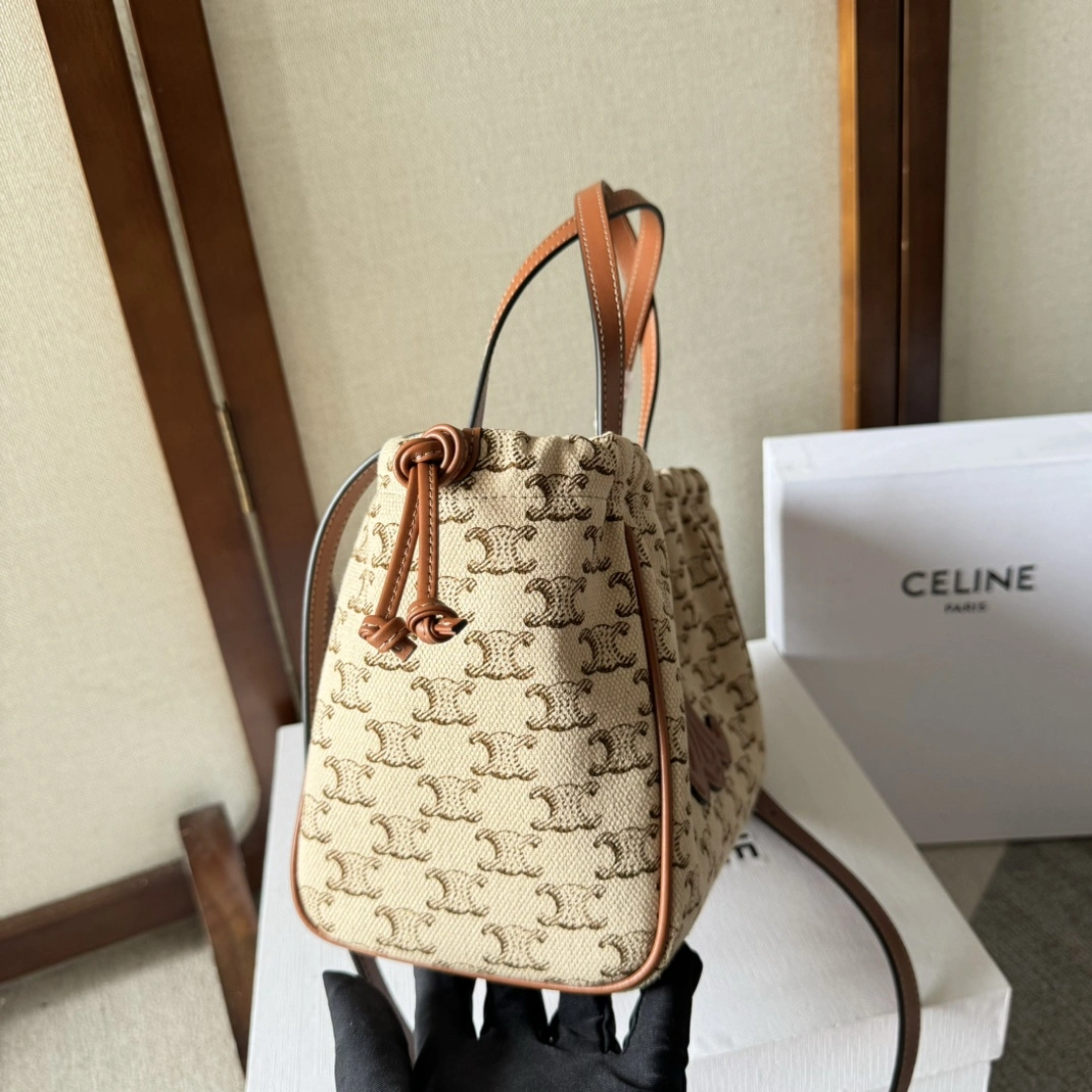 Celine AAA Quality Handbags For Women Elegant 3729