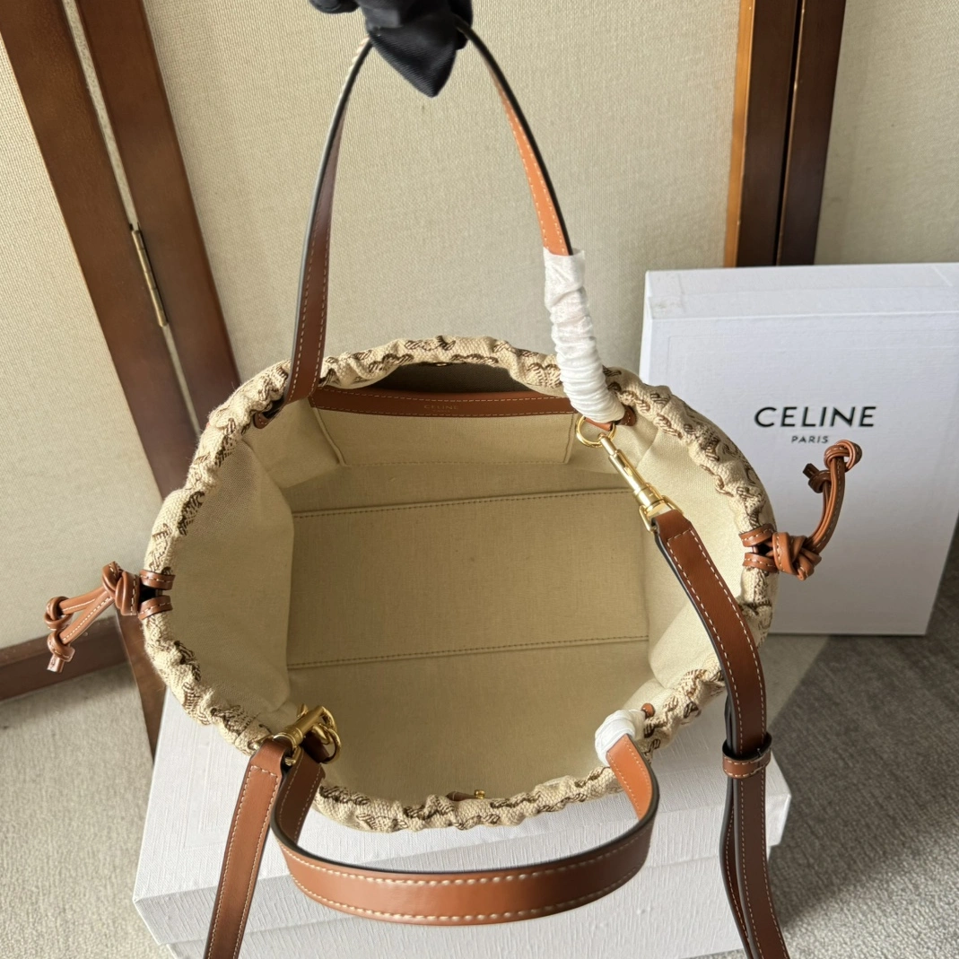 Celine AAA Quality Handbags For Women Elegant 3729