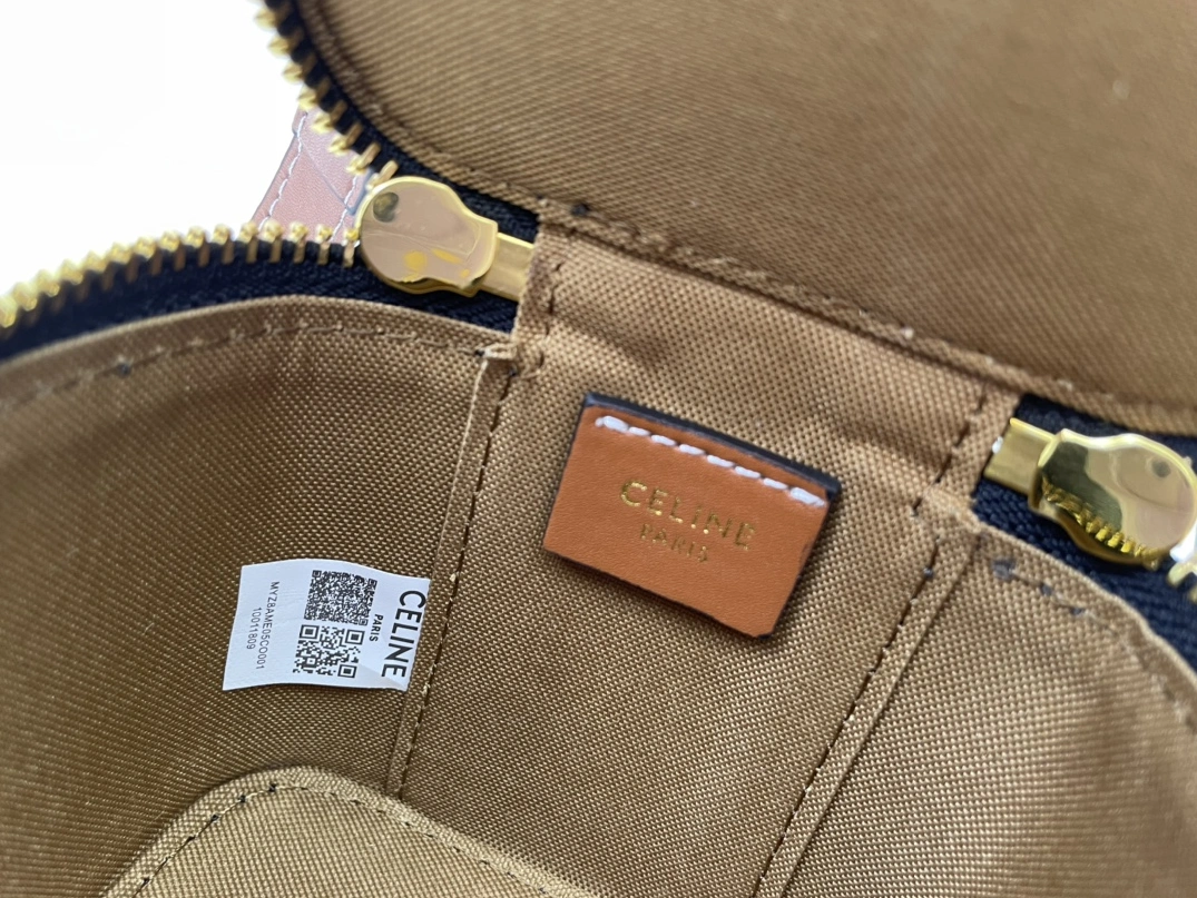 Celine AAA Quality Handbags For Women Timeless 377