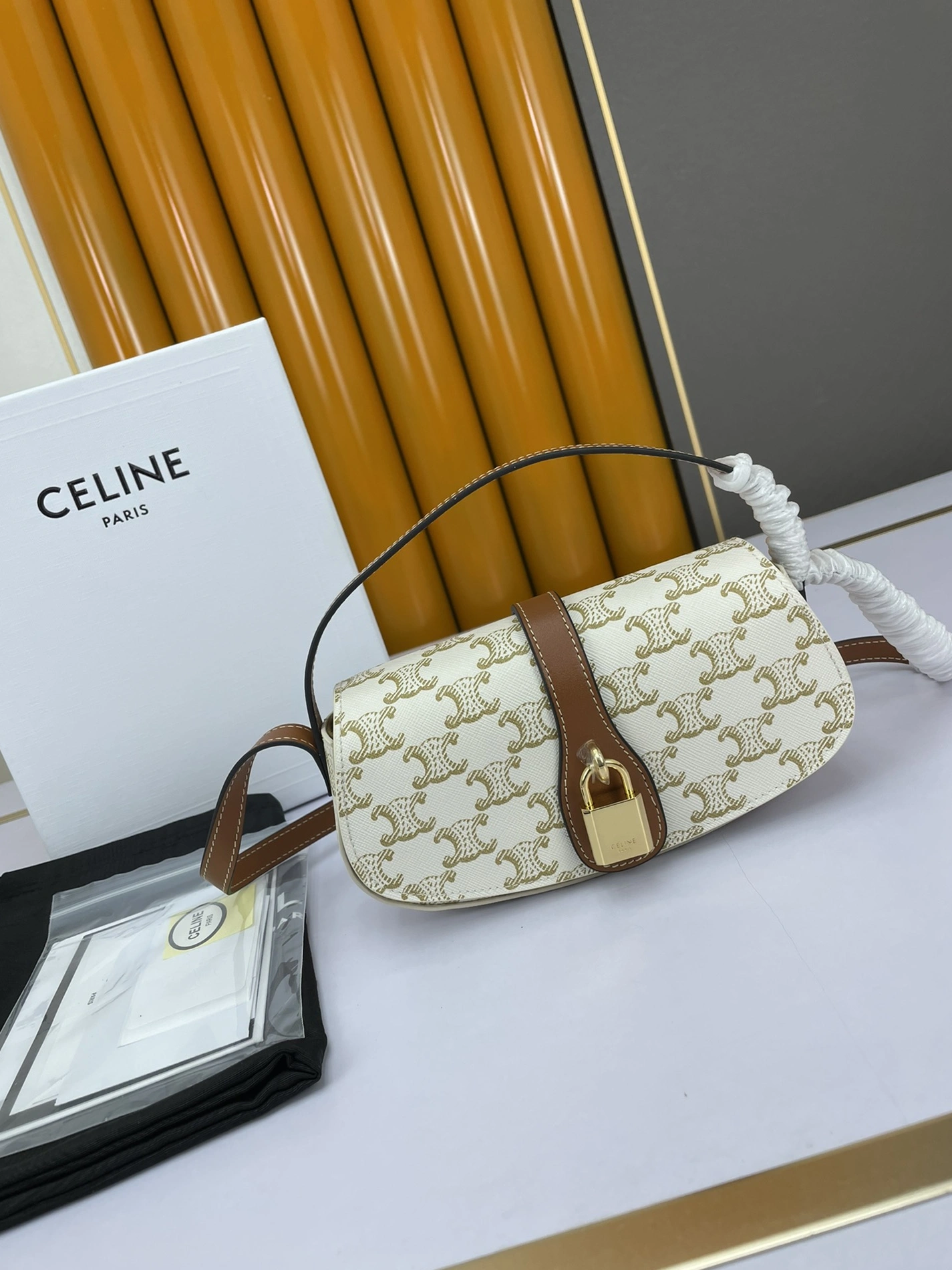 Celine AAA Quality Messenger Bags For Women BestValue 8369