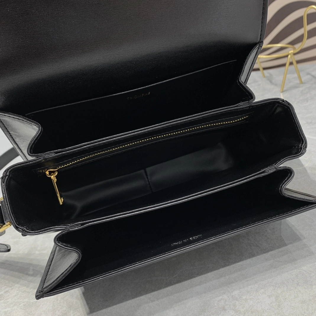 Celine AAA Quality Messenger Bags For Women BestValue 9115