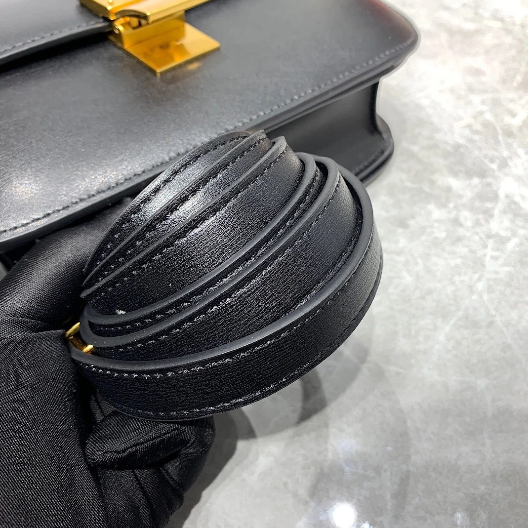 Celine AAA Quality Messenger Bags For Women EasyMatch 3506