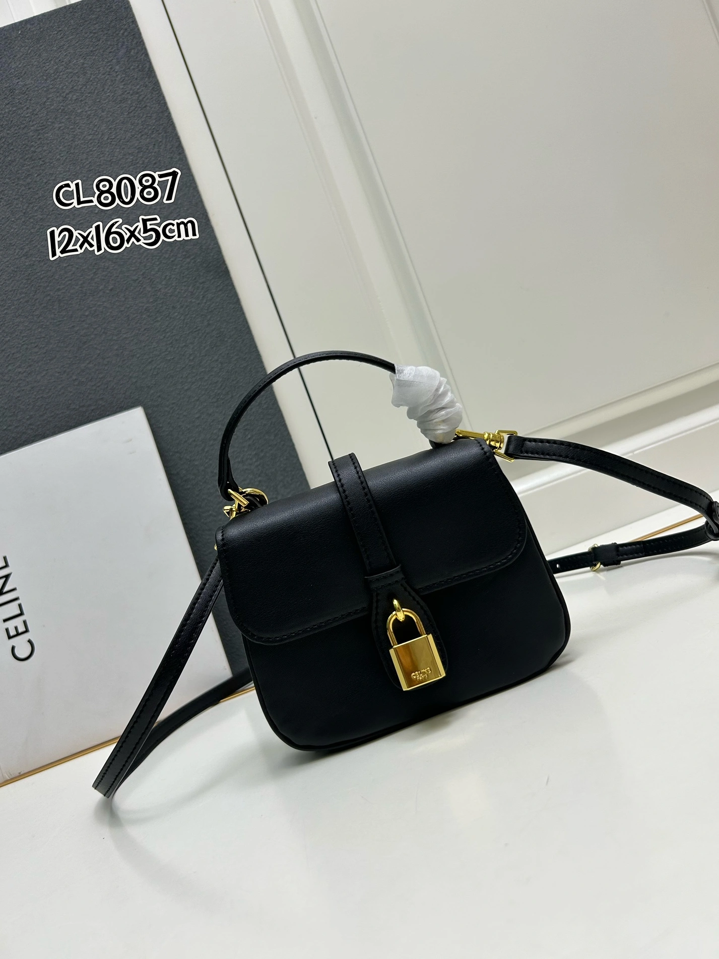 Celine AAA Quality Messenger Bags For Women EyeCatching 9367