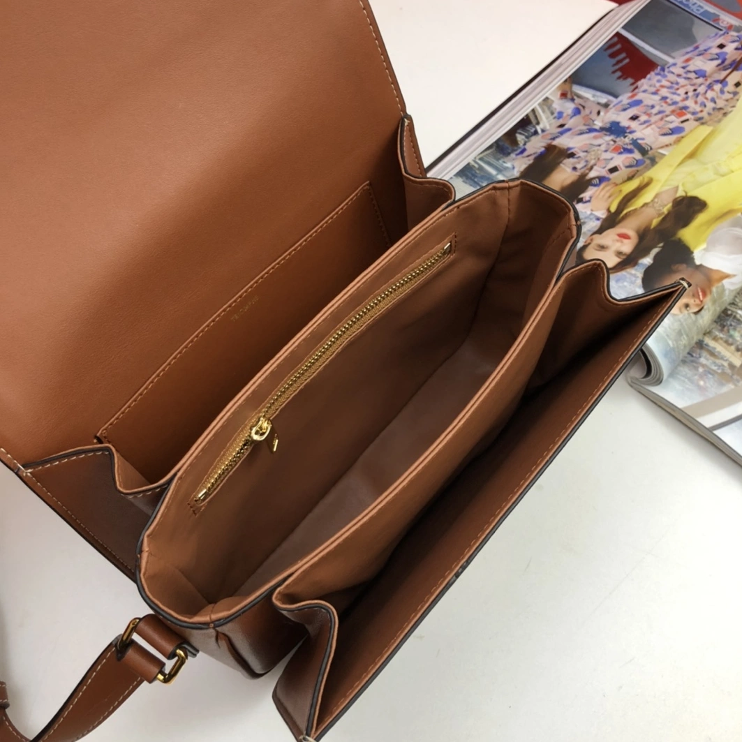 Celine AAA Quality Messenger Bags For Women Fashionable 5225