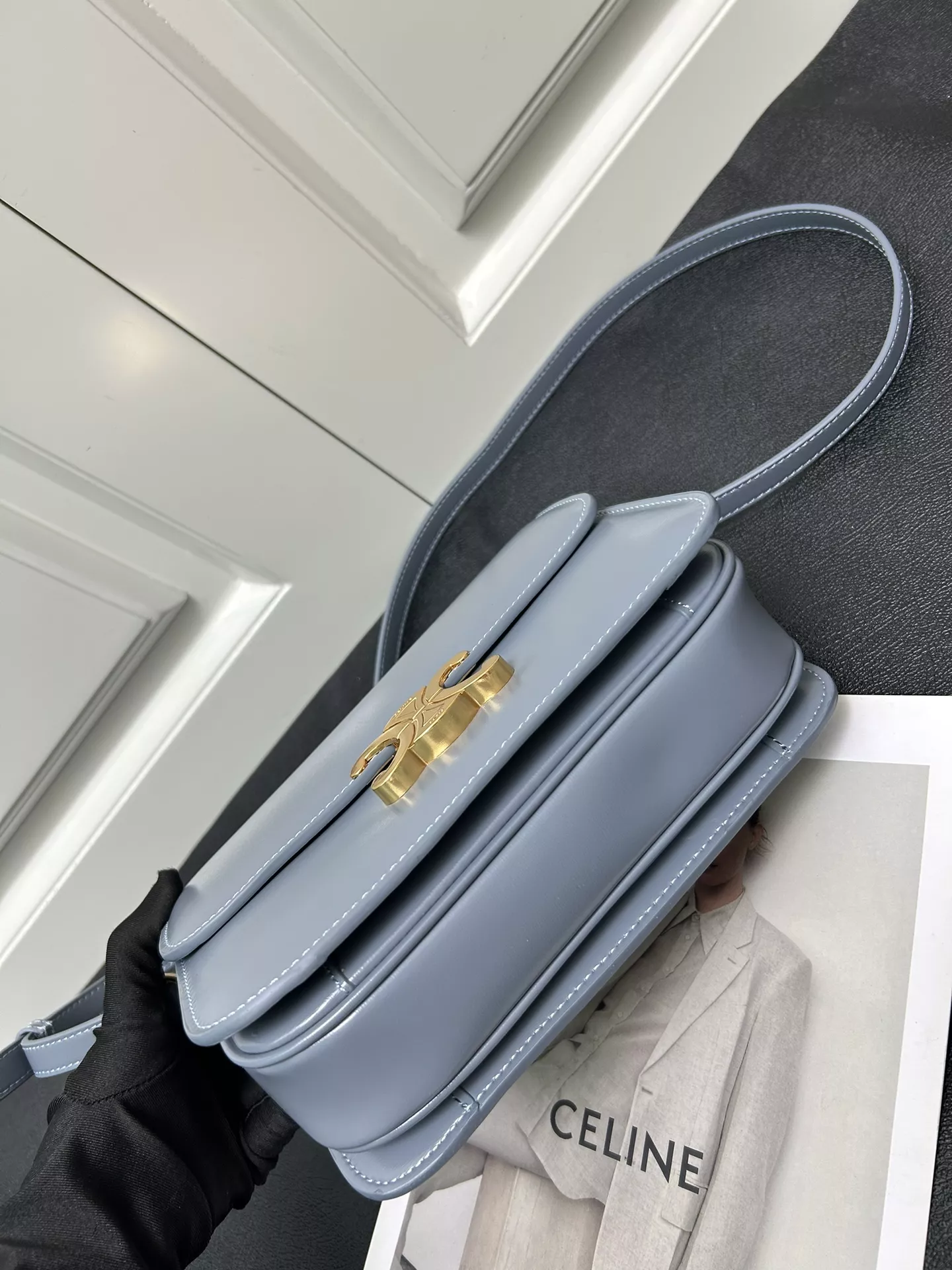 Celine AAA Quality Messenger Bags For Women Functional 499
