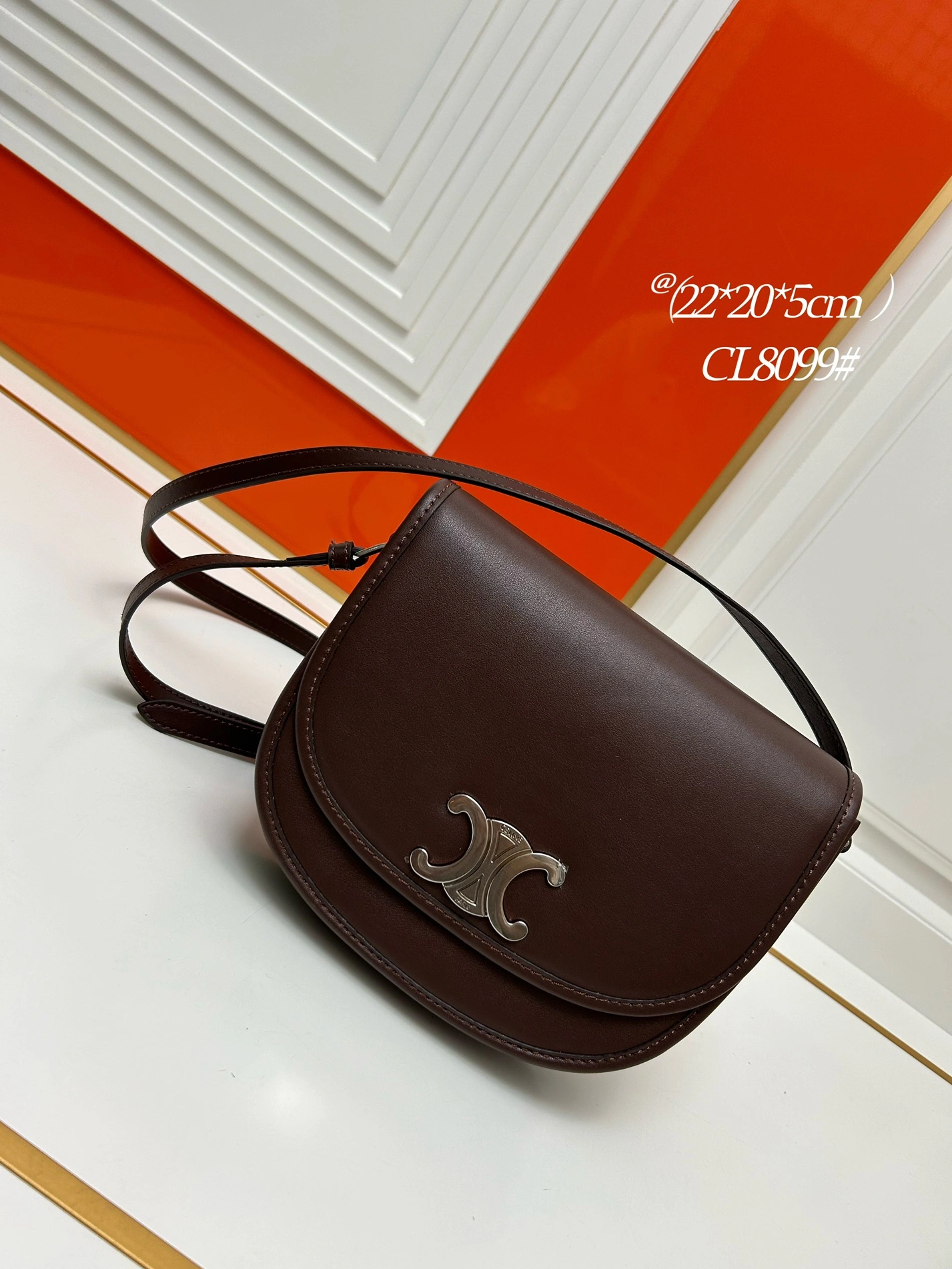 Celine AAA Quality Messenger Bags For Women ModernLook 5628