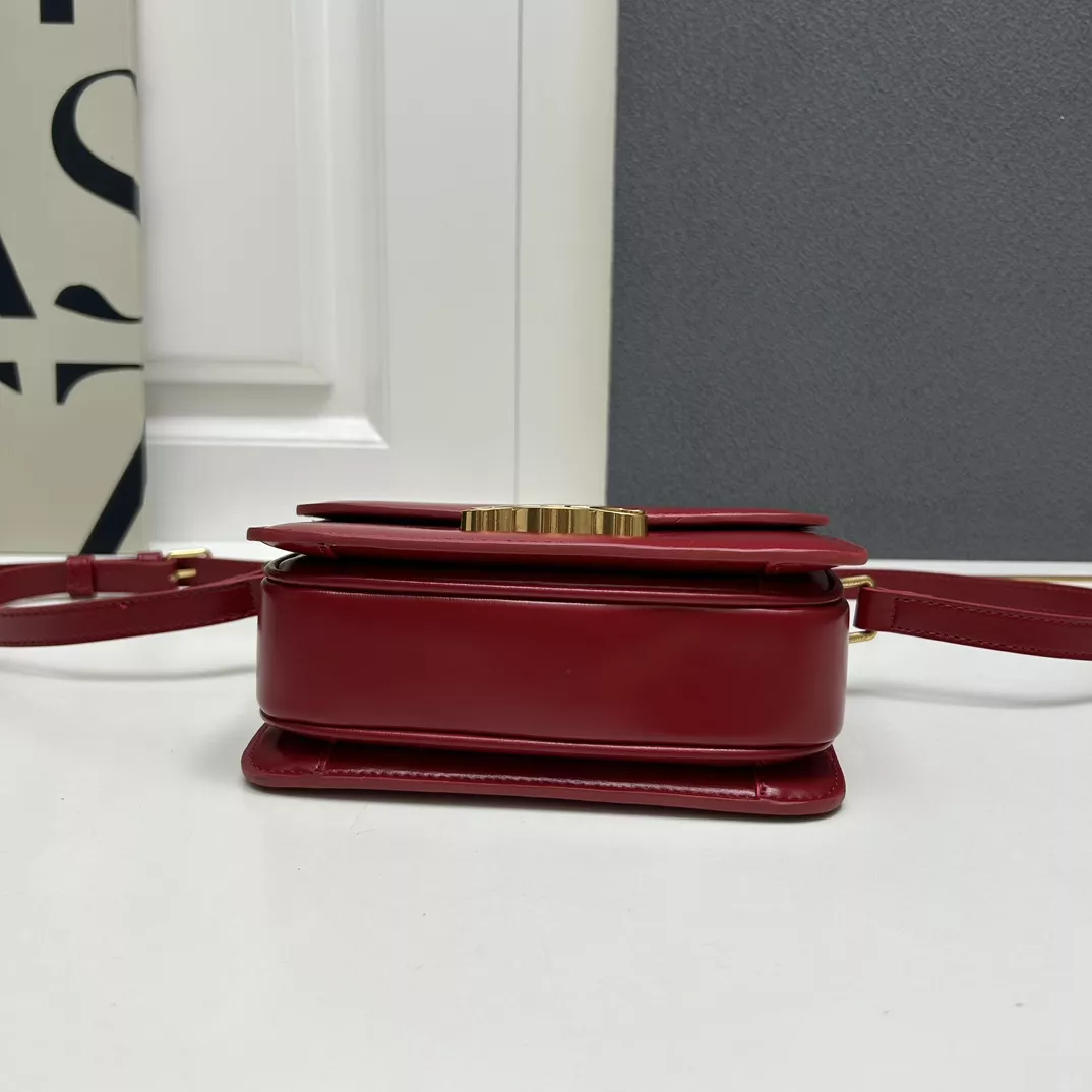 Celine AAA Quality Messenger Bags For Women SportInspired 4889