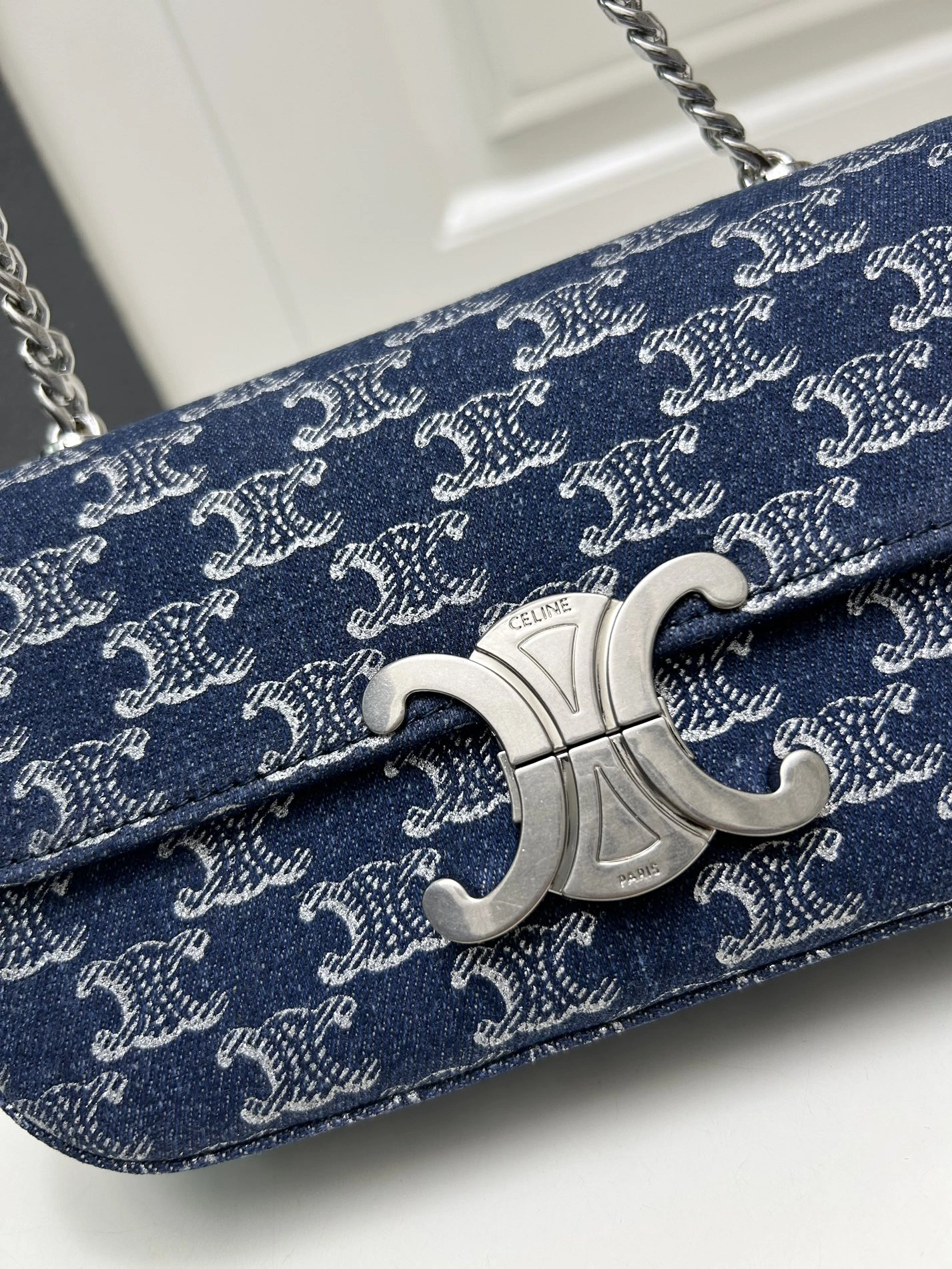 Celine AAA Quality Messenger Bags For Women Timeless 191