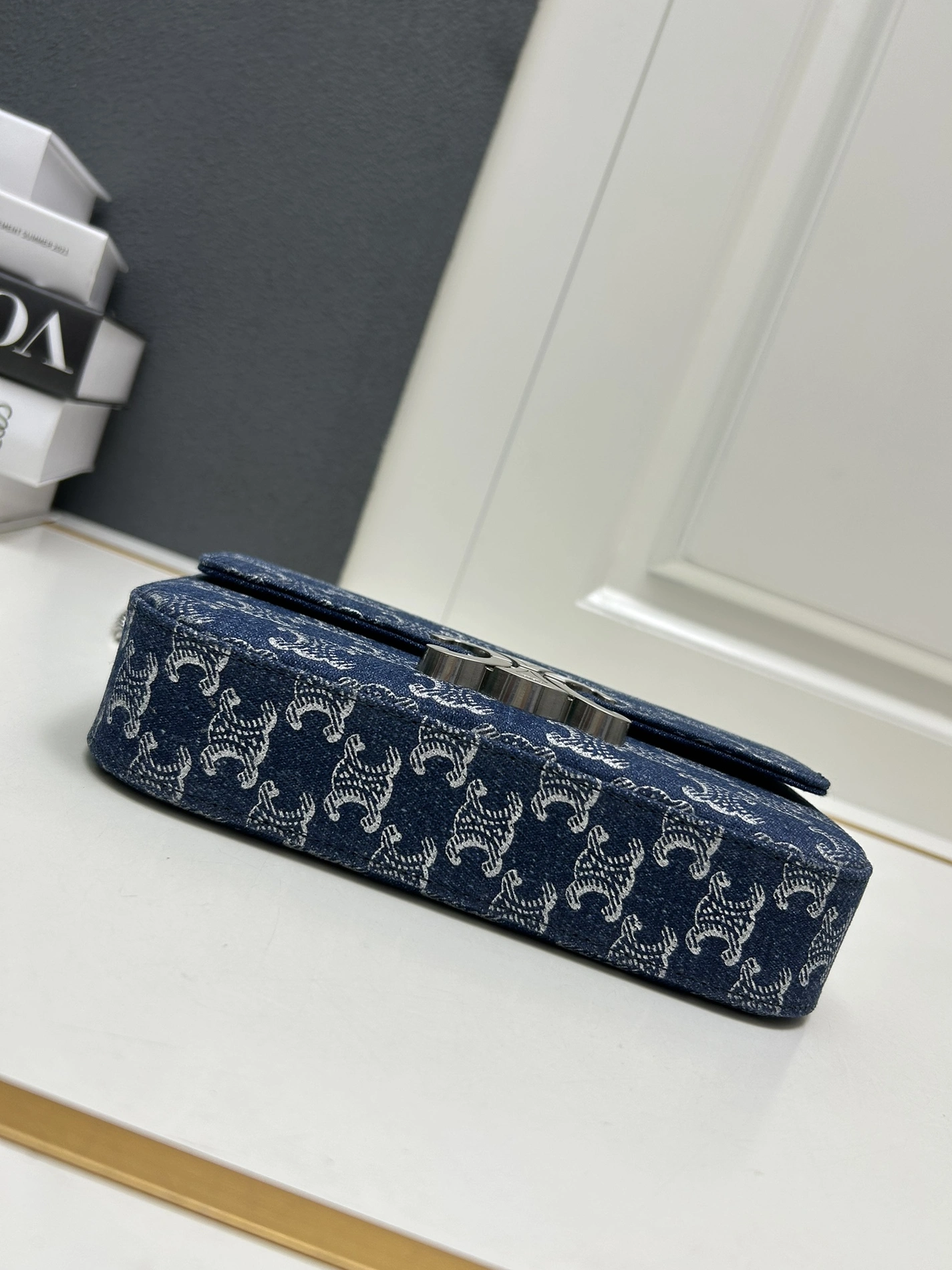 Celine AAA Quality Messenger Bags For Women Timeless 191