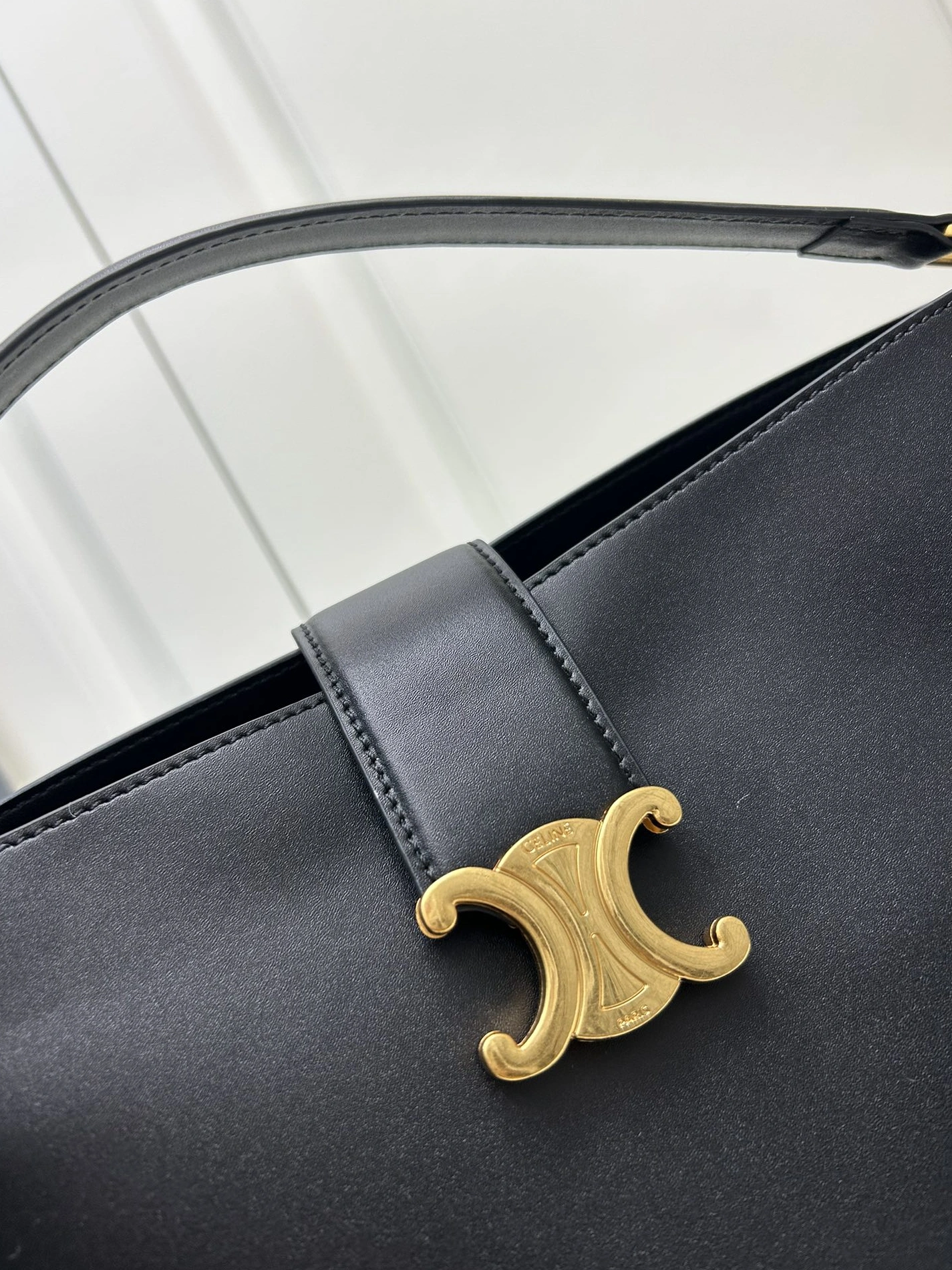 Celine AAA Quality Messenger Bags For Women TopPick 9194