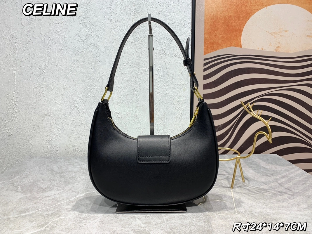 Celine AAA Quality Shoulder Bags For Women Affordable 3146