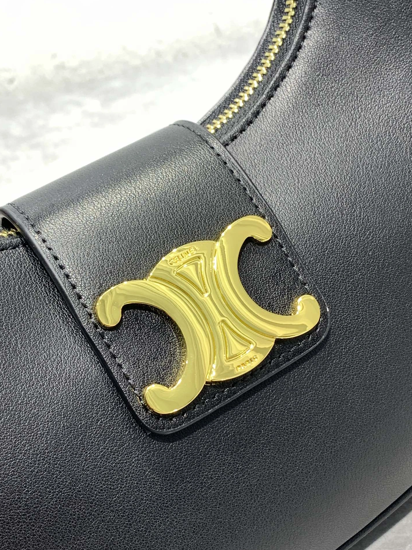 Celine AAA Quality Shoulder Bags For Women Affordable 3146