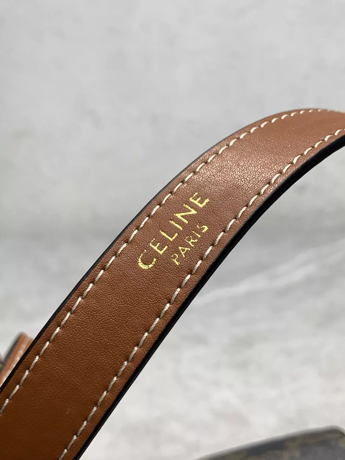 Celine AAA Quality Shoulder Bags For Women Breathable 8851