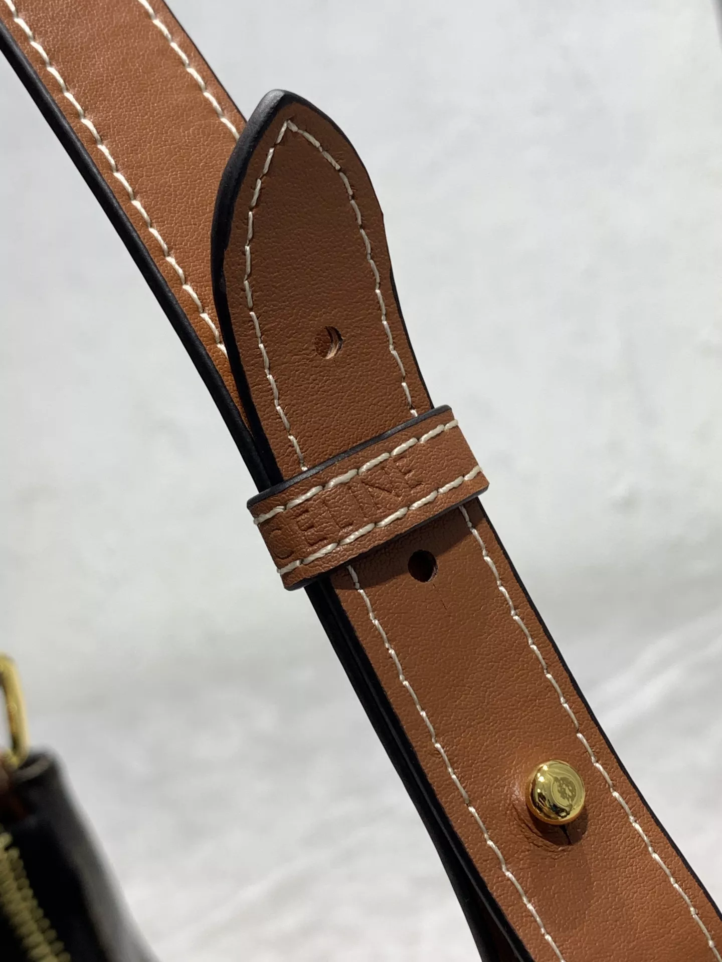 Celine AAA Quality Shoulder Bags For Women Breathable 8851