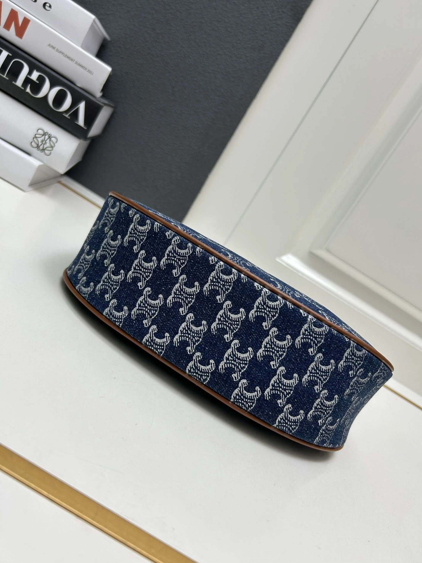 Celine AAA Quality Shoulder Bags For Women Fashionable 4641