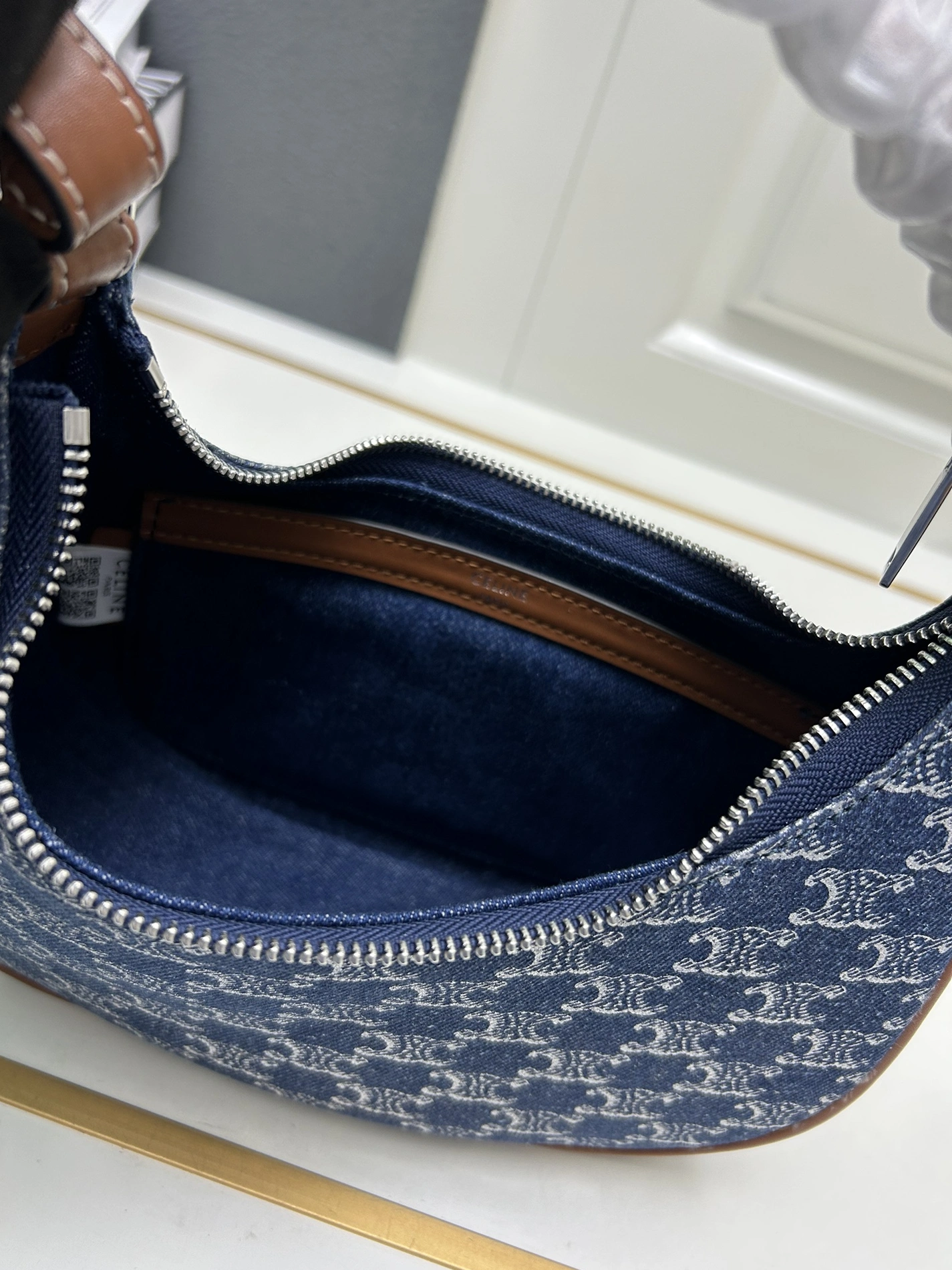 Celine AAA Quality Shoulder Bags For Women Fashionable 4641