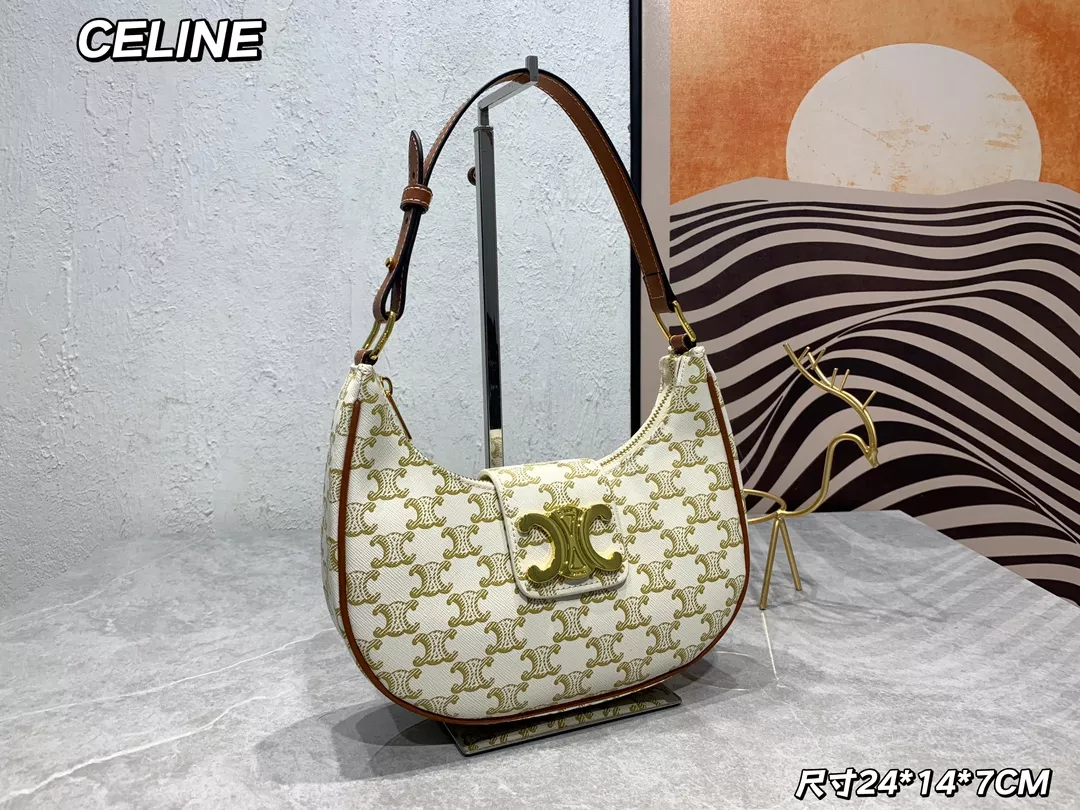 Celine AAA Quality Shoulder Bags For Women Functional 960