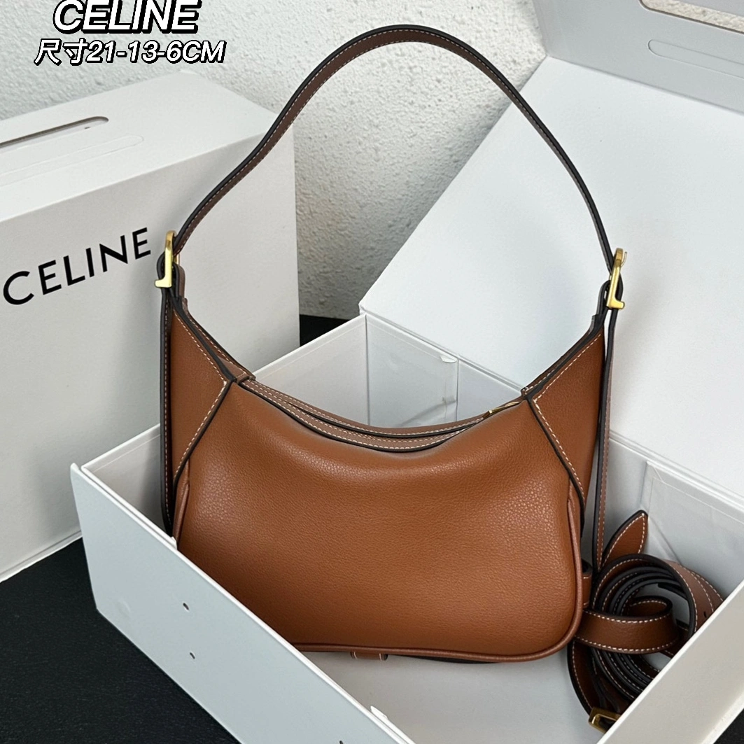Celine AAA Quality Shoulder Bags For Women GoAnywhere 1066