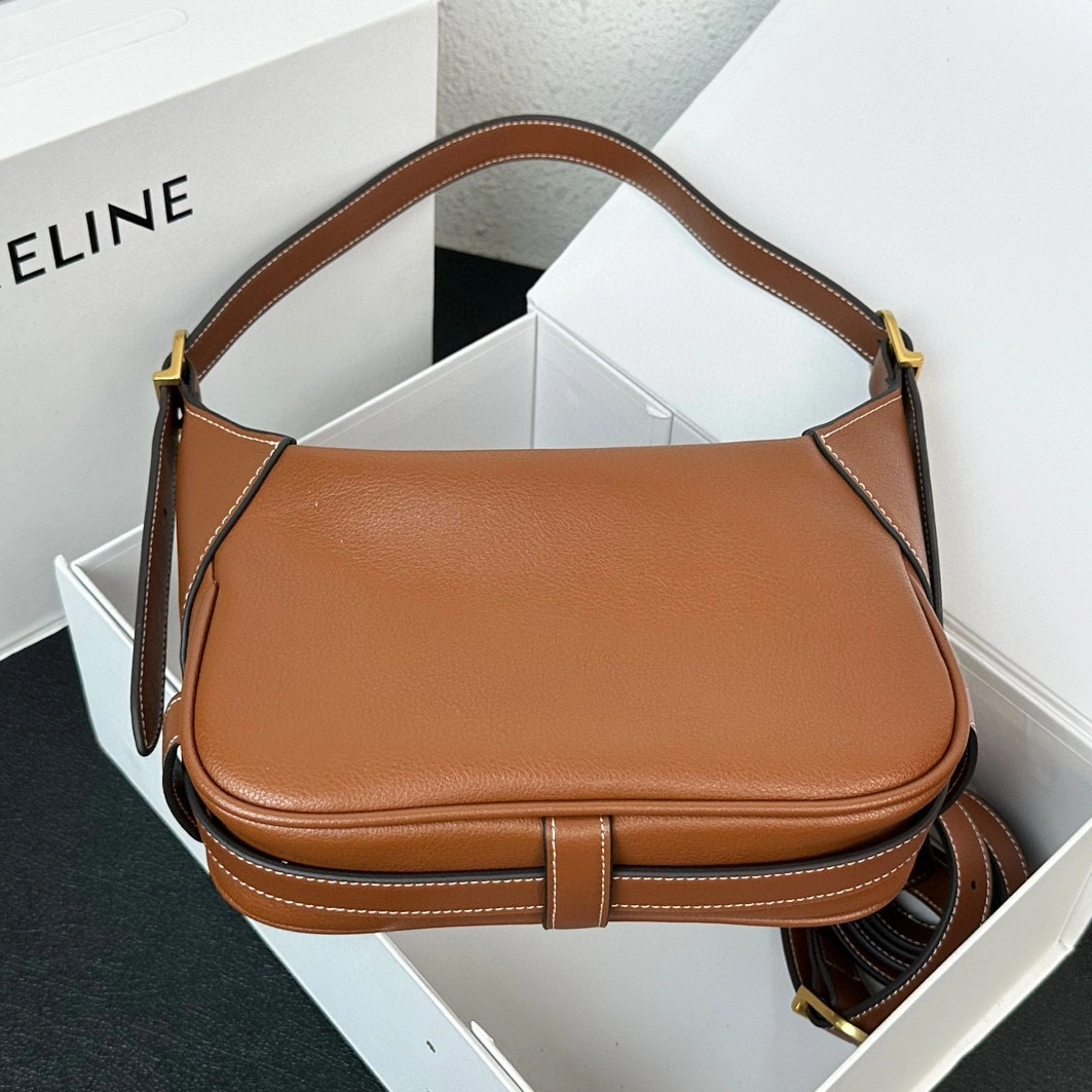 Celine AAA Quality Shoulder Bags For Women GoAnywhere 1066