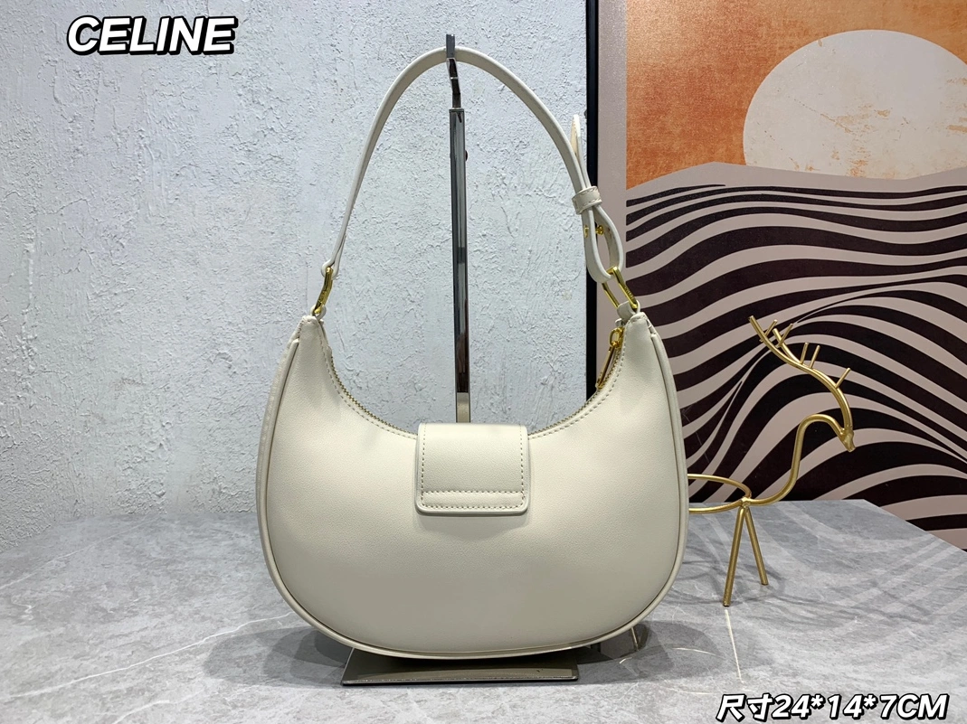 Celine AAA Quality Shoulder Bags For Women NewStyle 5696