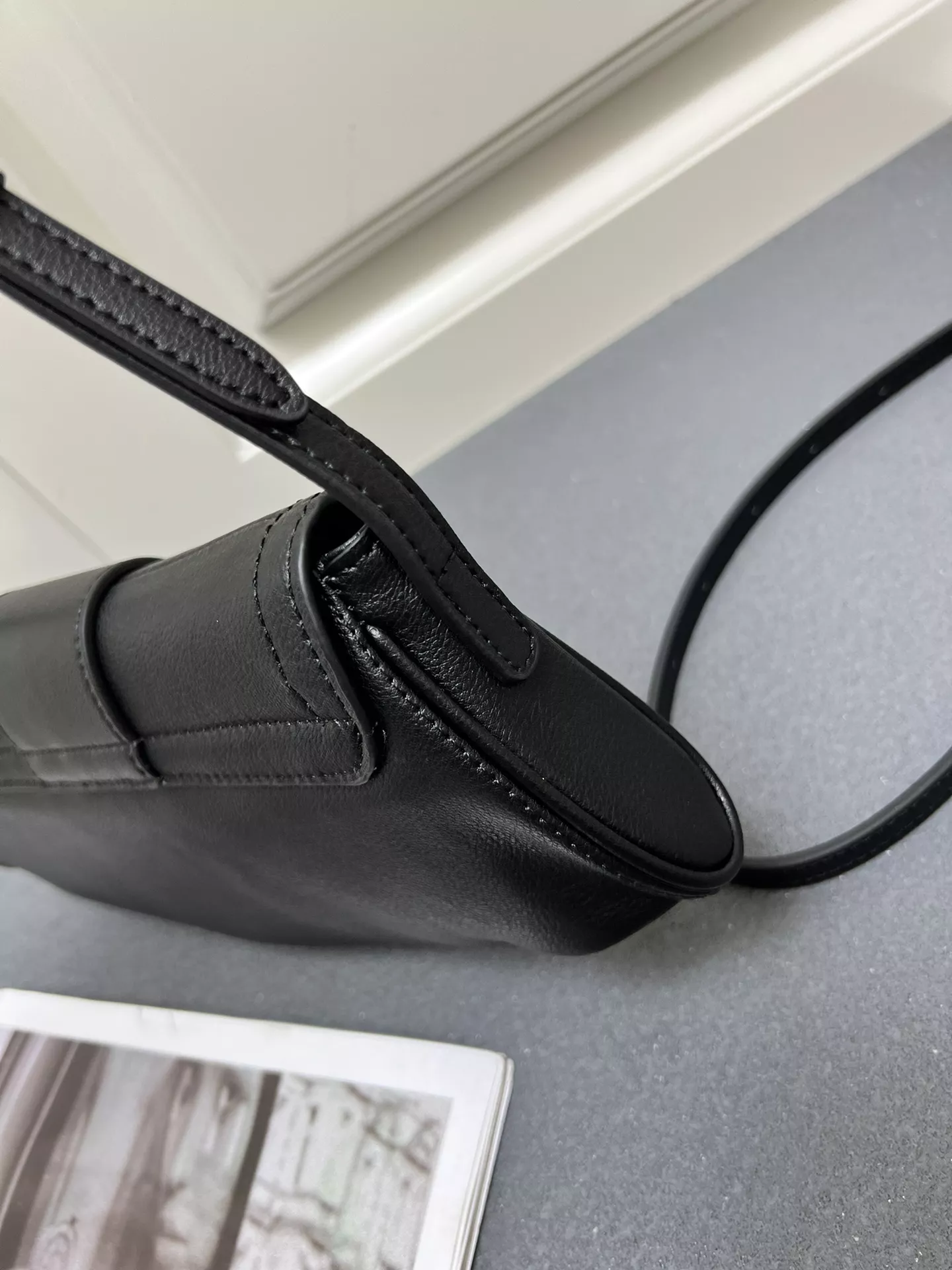 Celine AAA Quality Shoulder Bags For Women Stylish 3022