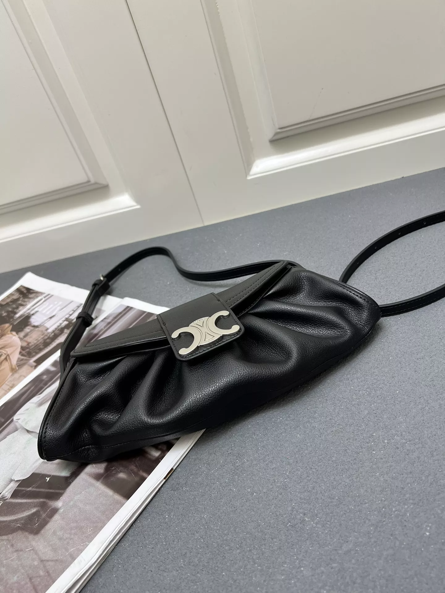 Celine AAA Quality Shoulder Bags For Women Stylish 3022