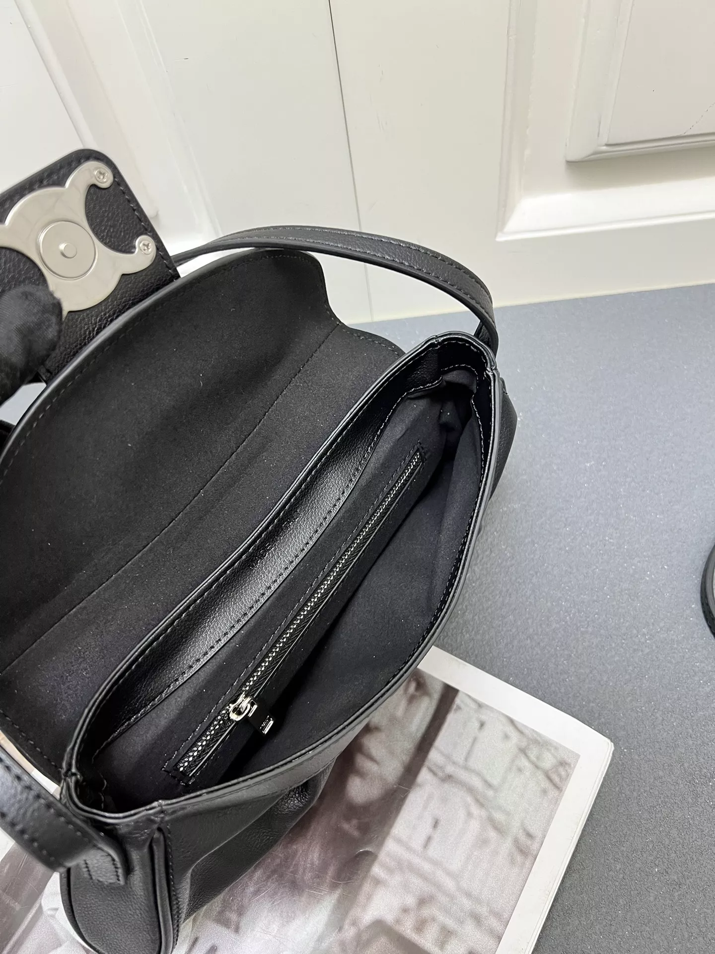 Celine AAA Quality Shoulder Bags For Women Stylish 3022