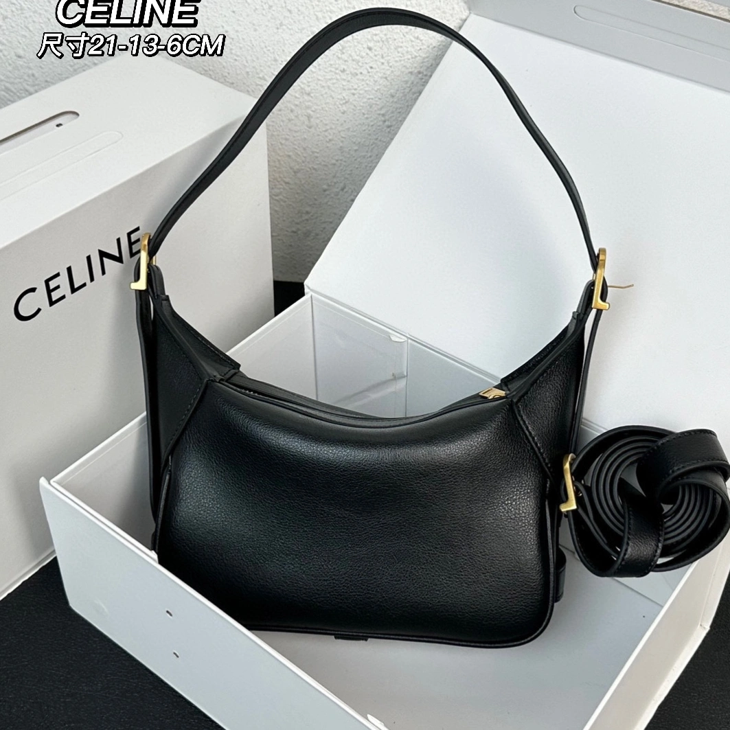 Celine AAA Quality Shoulder Bags For Women Versatile 3808
