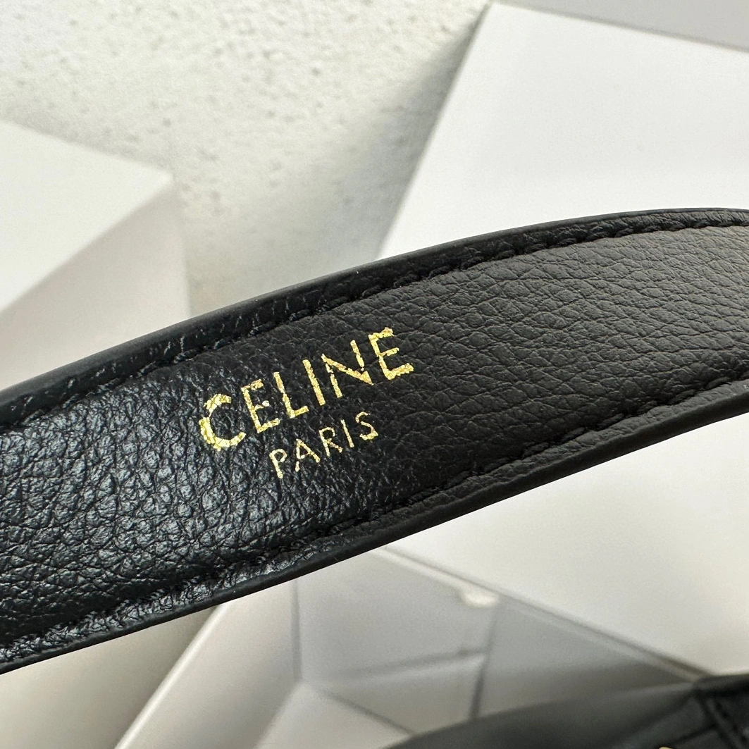 Celine AAA Quality Shoulder Bags For Women Versatile 3808