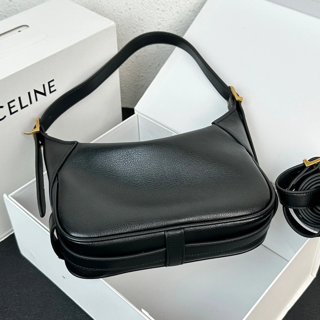 Celine AAA Quality Shoulder Bags For Women Versatile 3808