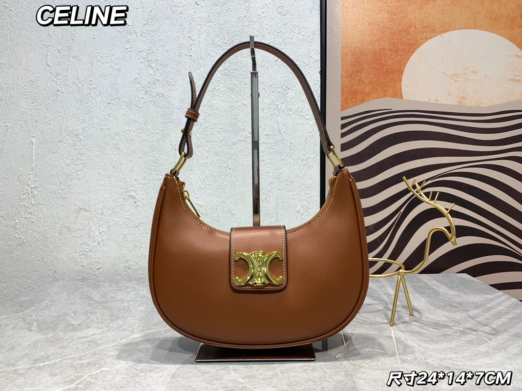 Celine AAA Quality Shoulder Bags For Women WellDesigned 3034