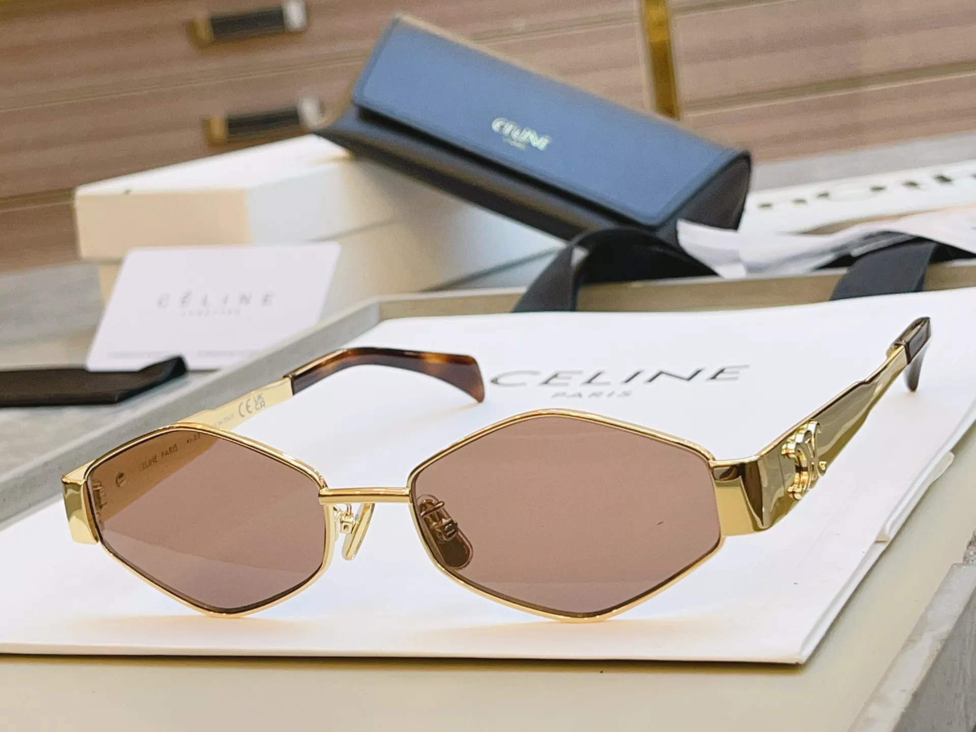 Celine AAA Quality Sunglasses Comfortable 2596