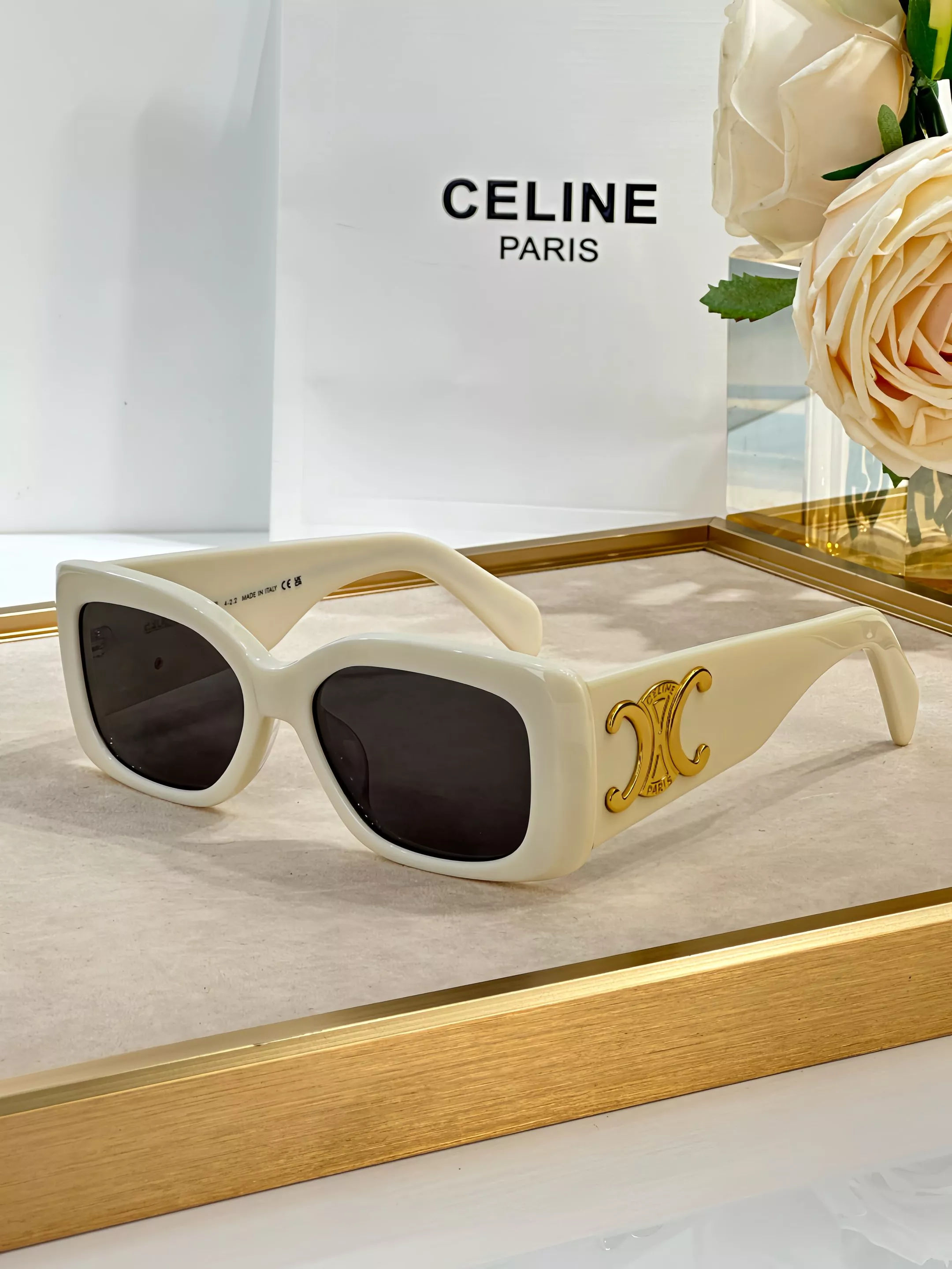 Celine AAA Quality Sunglasses Compact 8880