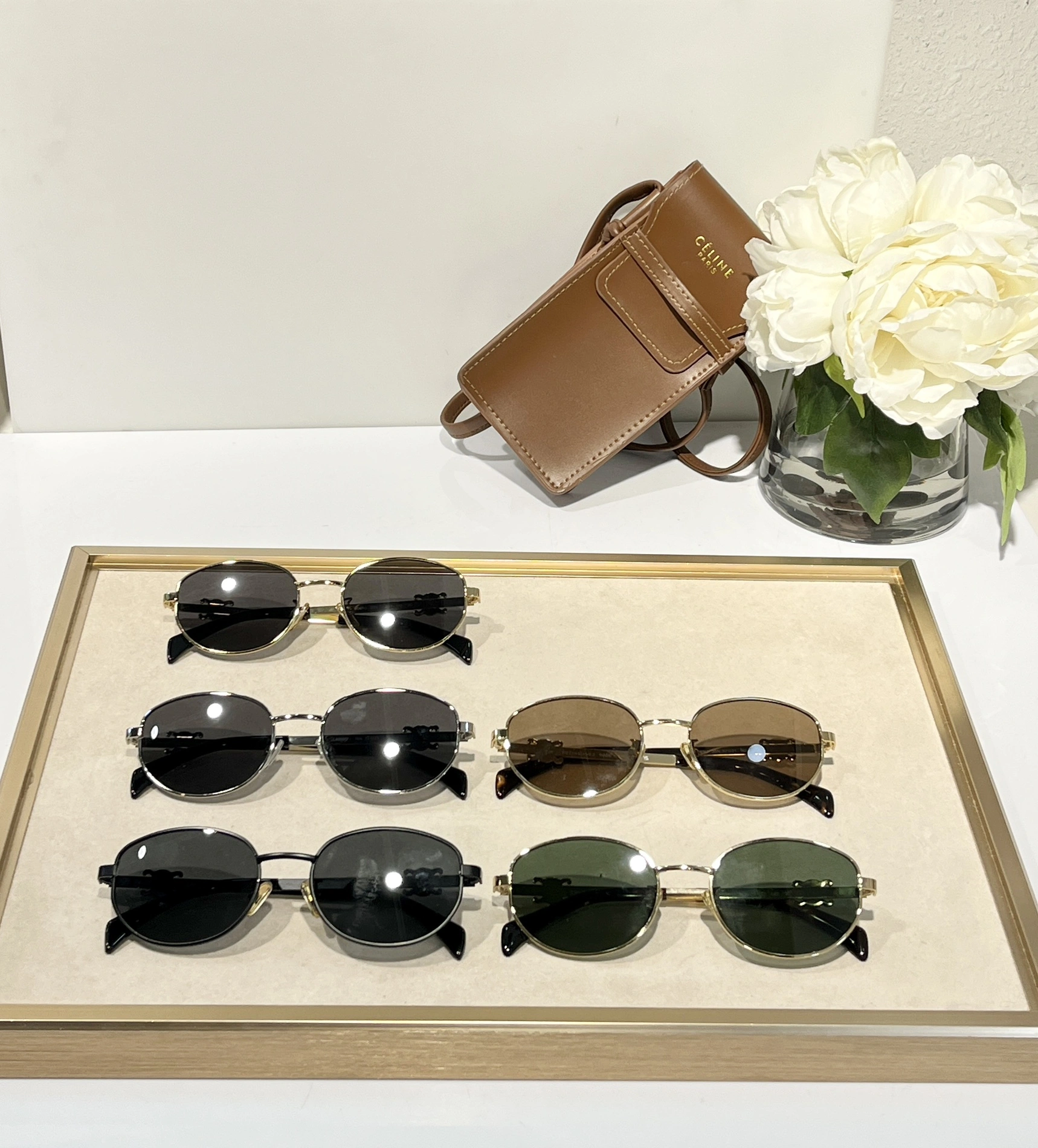Celine AAA Quality Sunglasses Versatile 8231