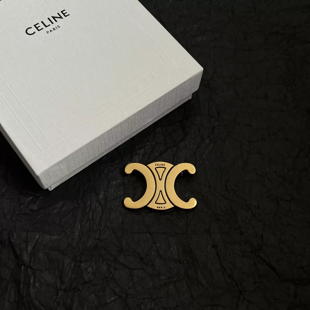 Celine Brooches Elegant 7560