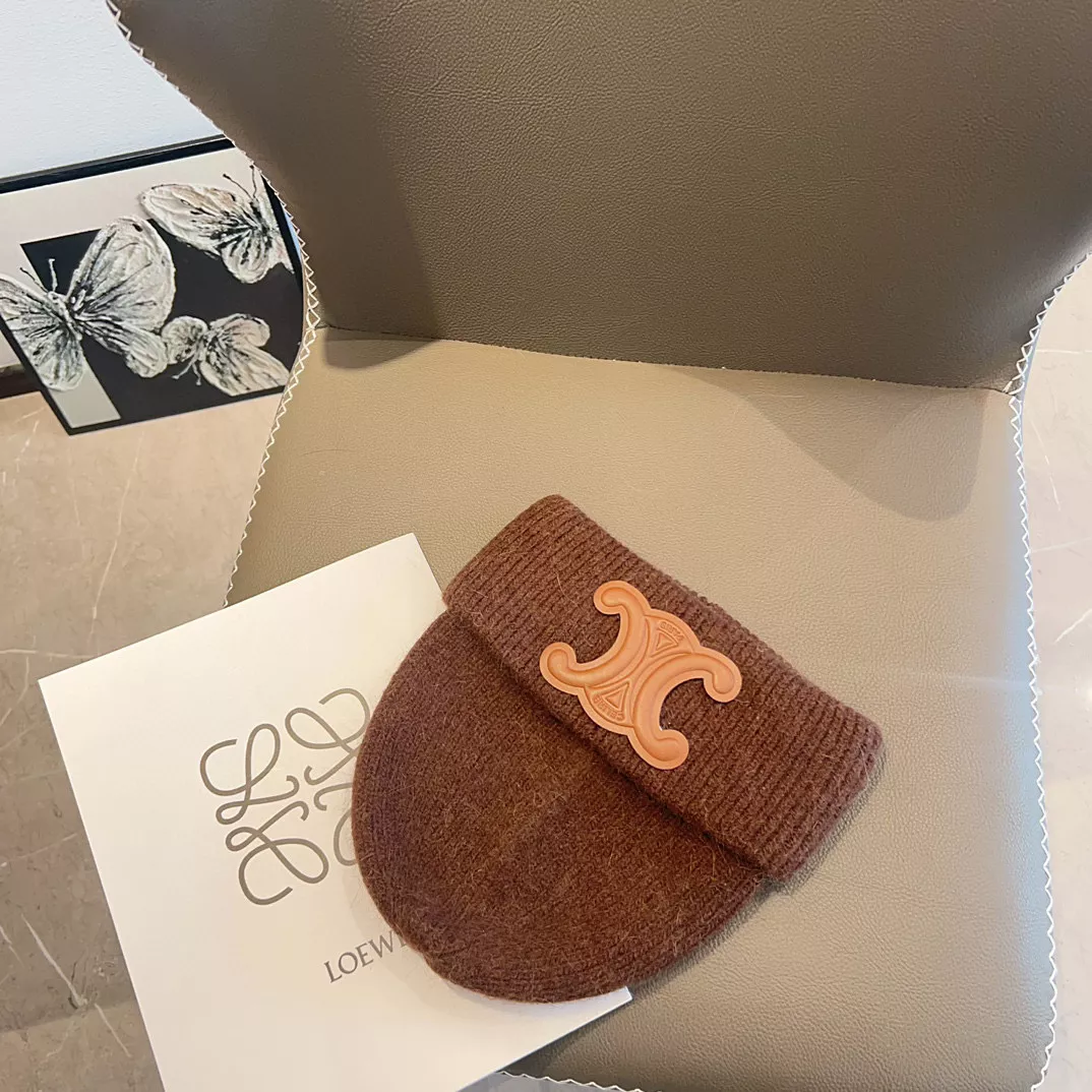 Celine Caps AllSeason 1353